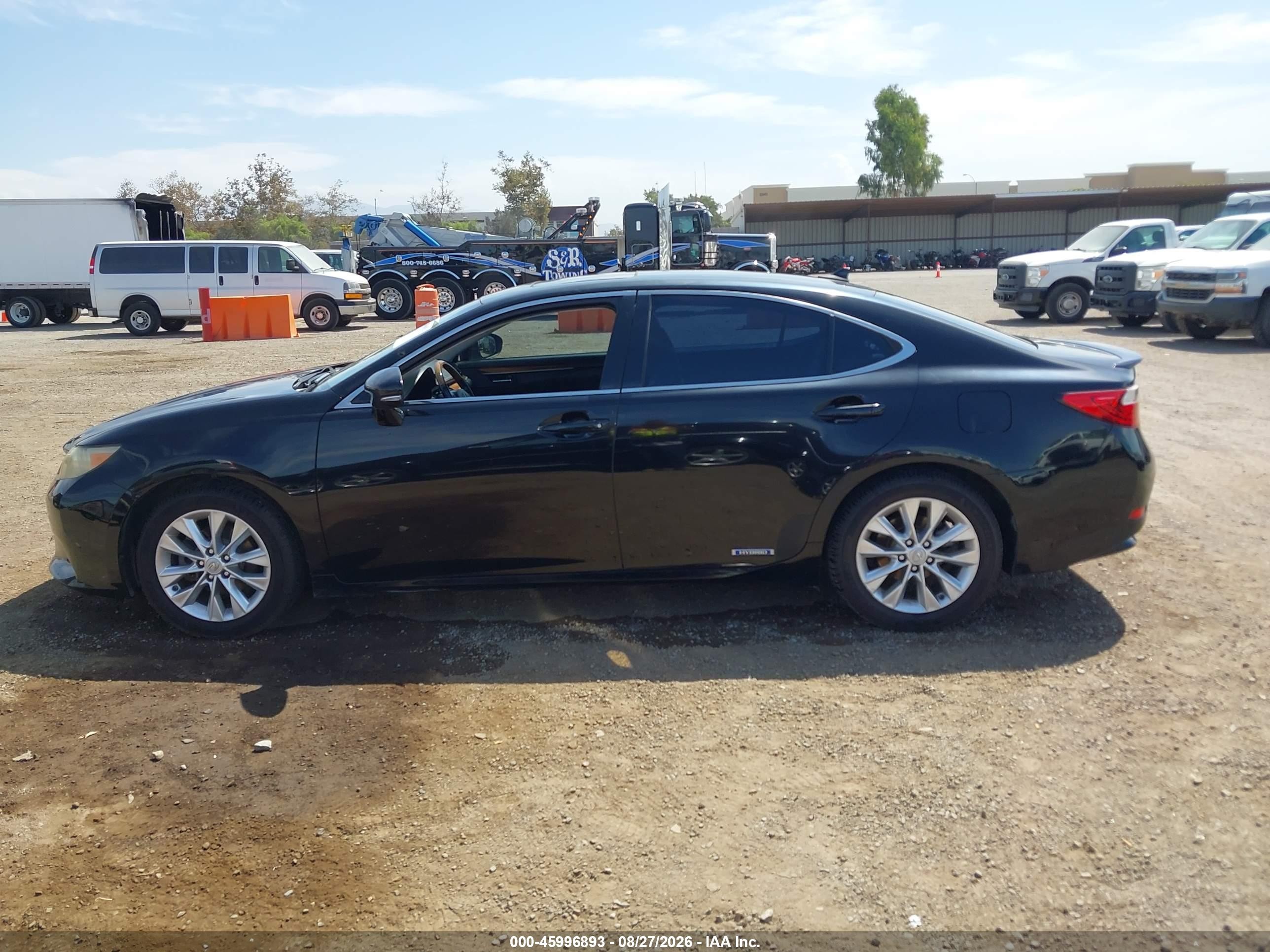 2013 Lexus Es 300h   Black vin: JTHBW1GG4D2000768