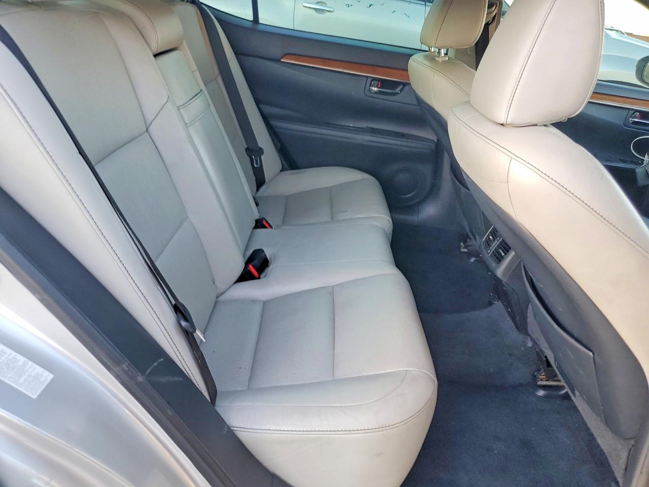 2013 Lexus Es 300h Base Silver vin: JTHBW1GG4D2036556