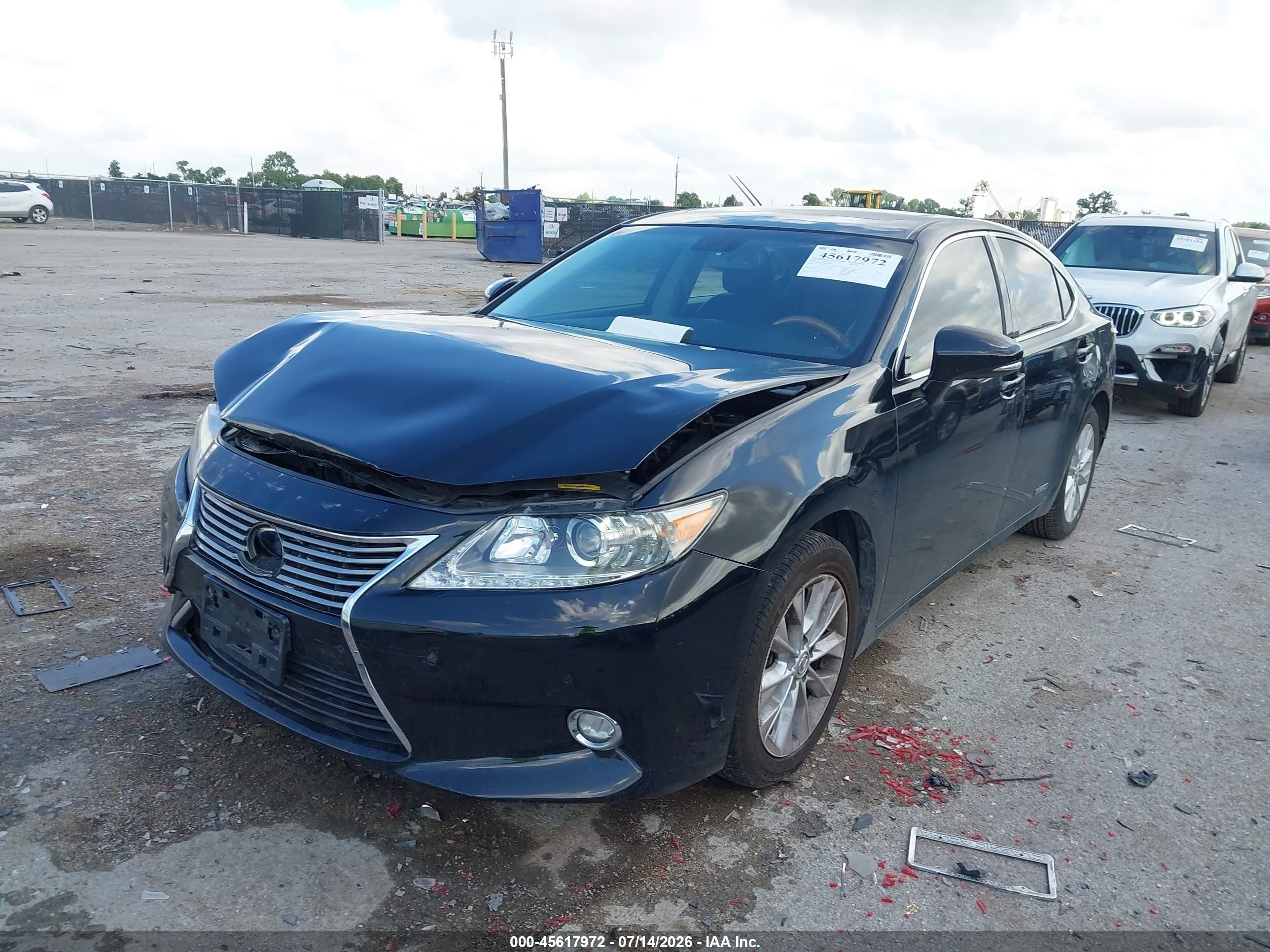 2014 Lexus Es 300h   Черный vin: JTHBW1GG4E2042455