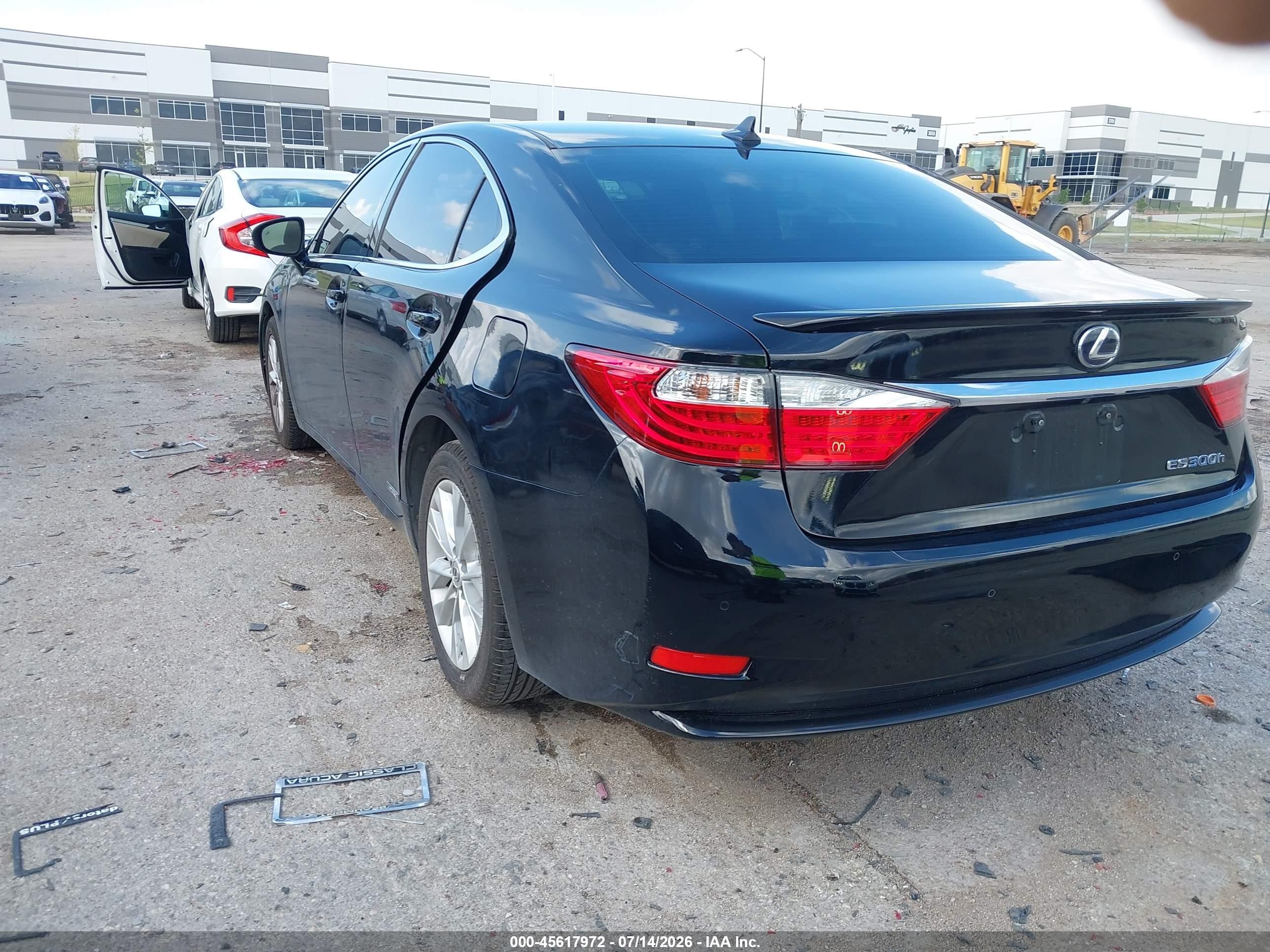 2014 Lexus Es 300h   Черный vin: JTHBW1GG4E2042455