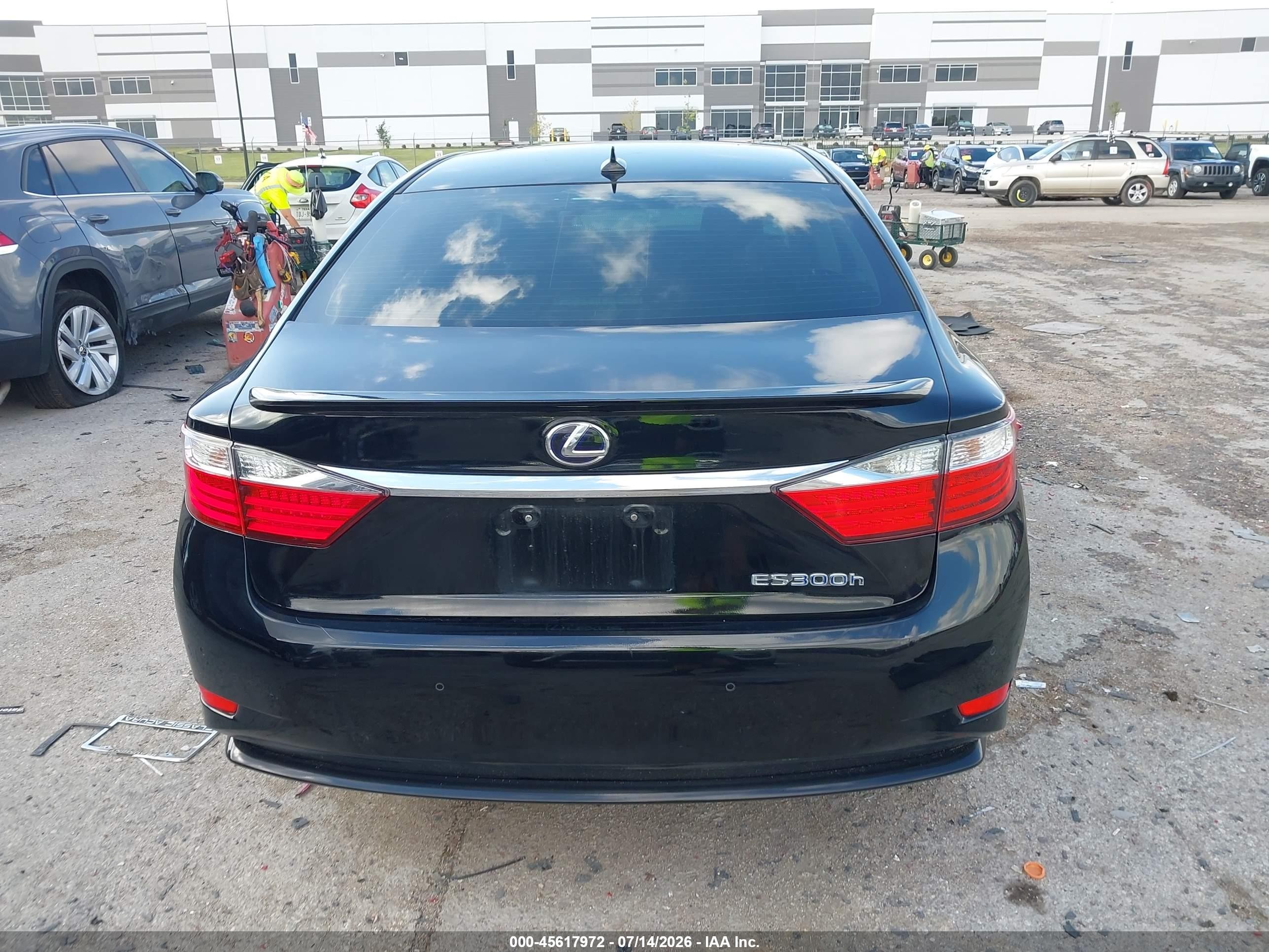 2014 Lexus Es 300h   Черный vin: JTHBW1GG4E2042455