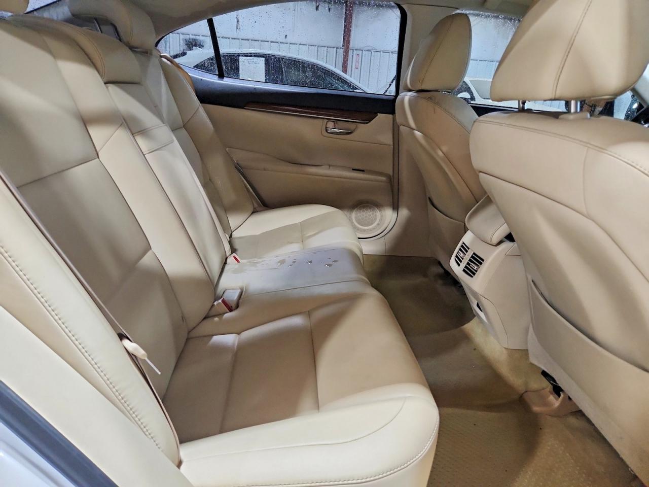 2014 Lexus Es 300h White vin: JTHBW1GG4E2066562