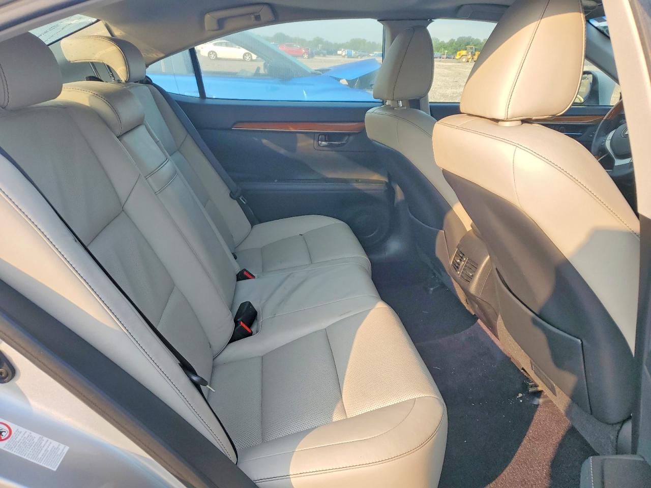 2014 Lexus Es 300h Silver vin: JTHBW1GG4E2072846