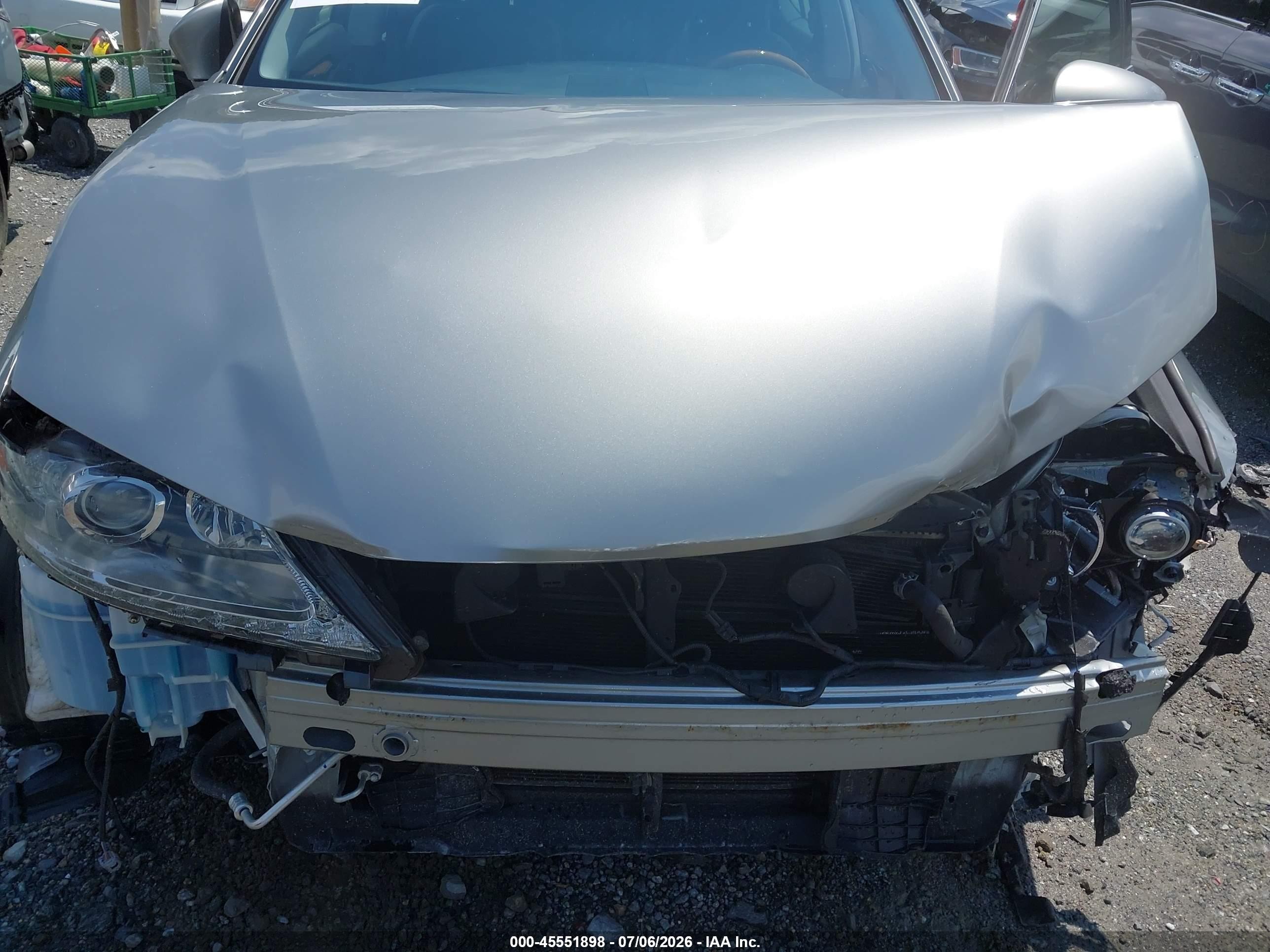 2015 Lexus Es 300h   Silver vin: JTHBW1GG4F2080947