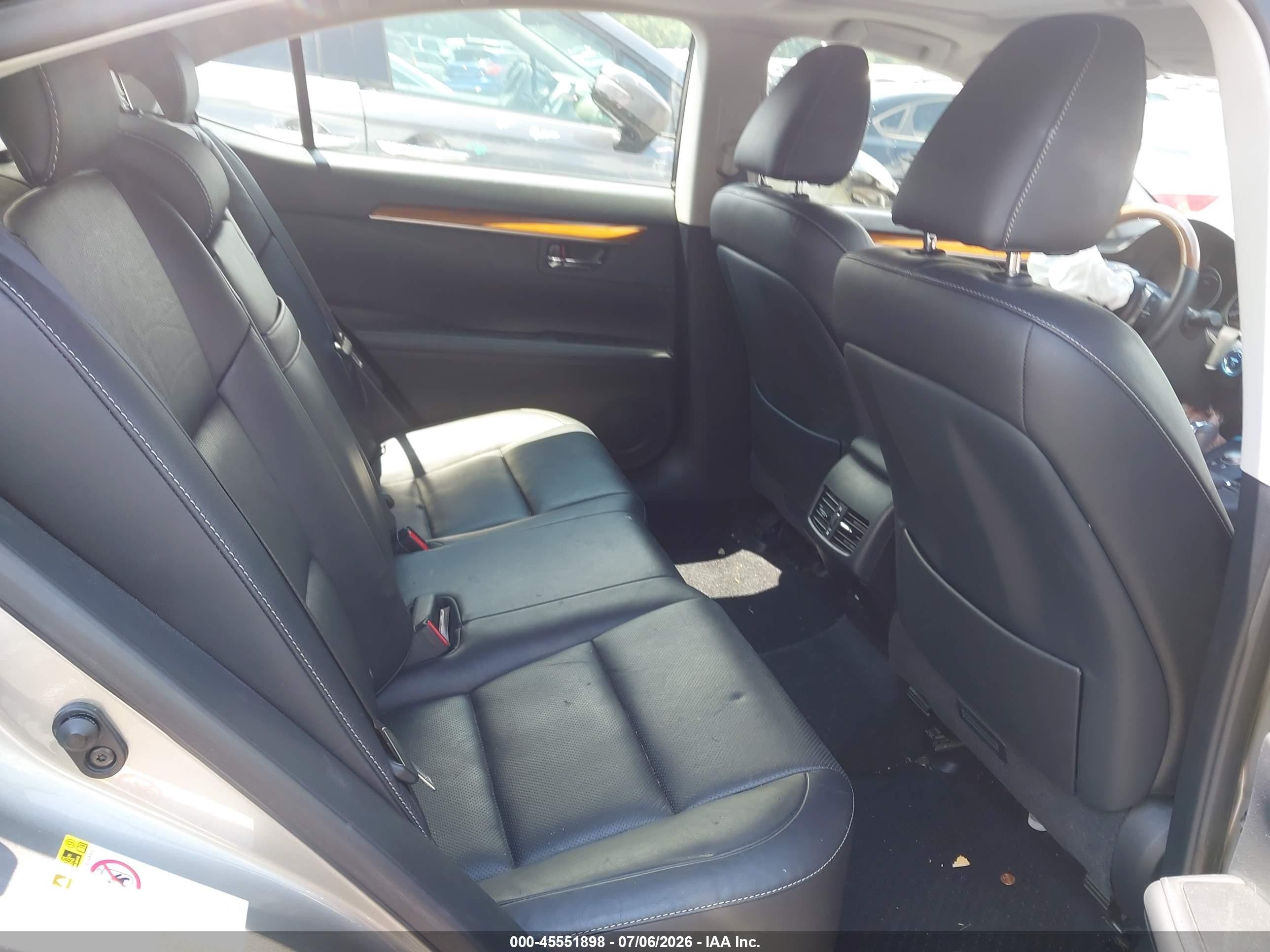 2015 Lexus Es 300h   Silver vin: JTHBW1GG4F2080947