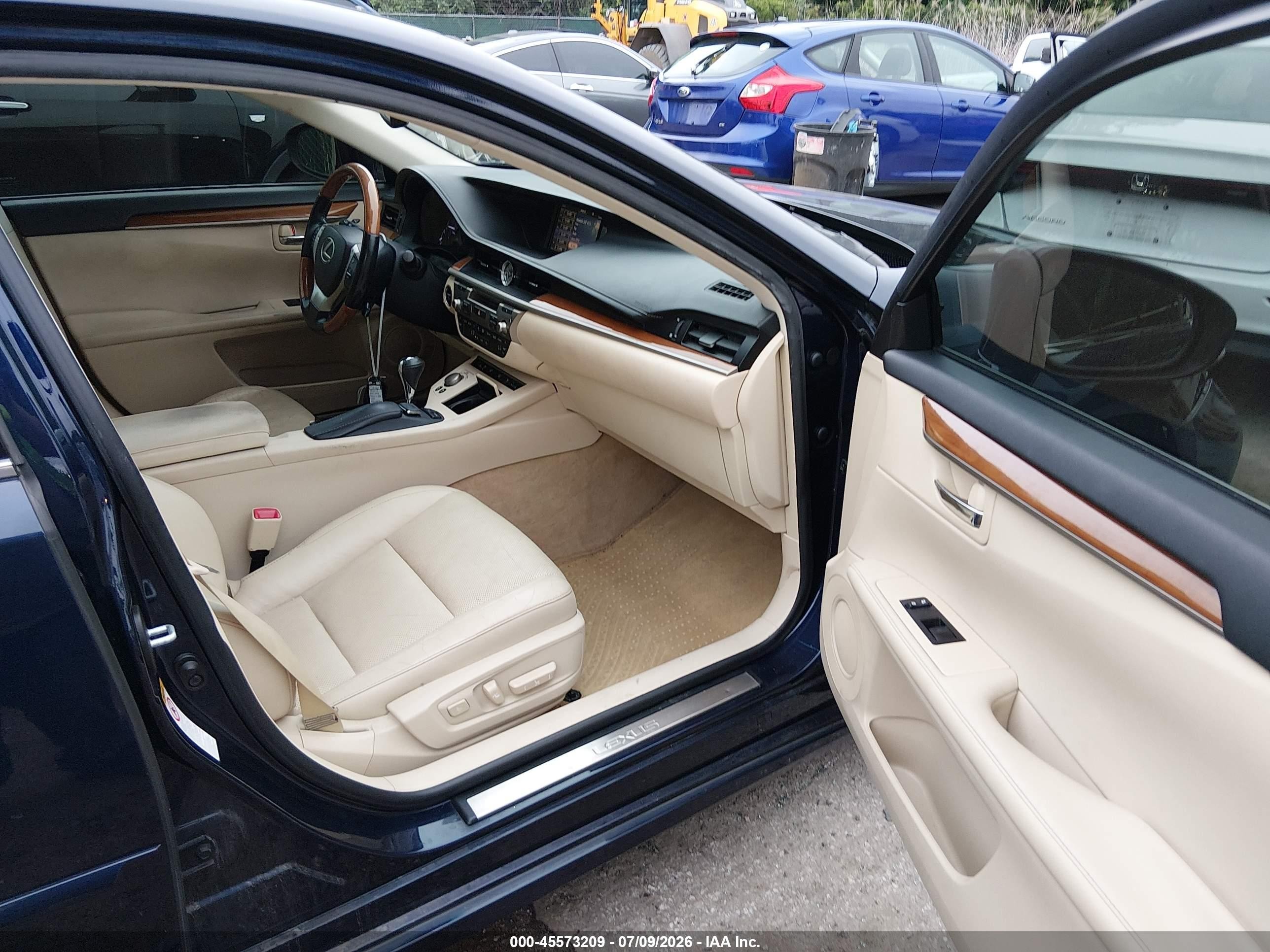 2015 Lexus Es 300h   Blue vin: JTHBW1GG4F2094878
