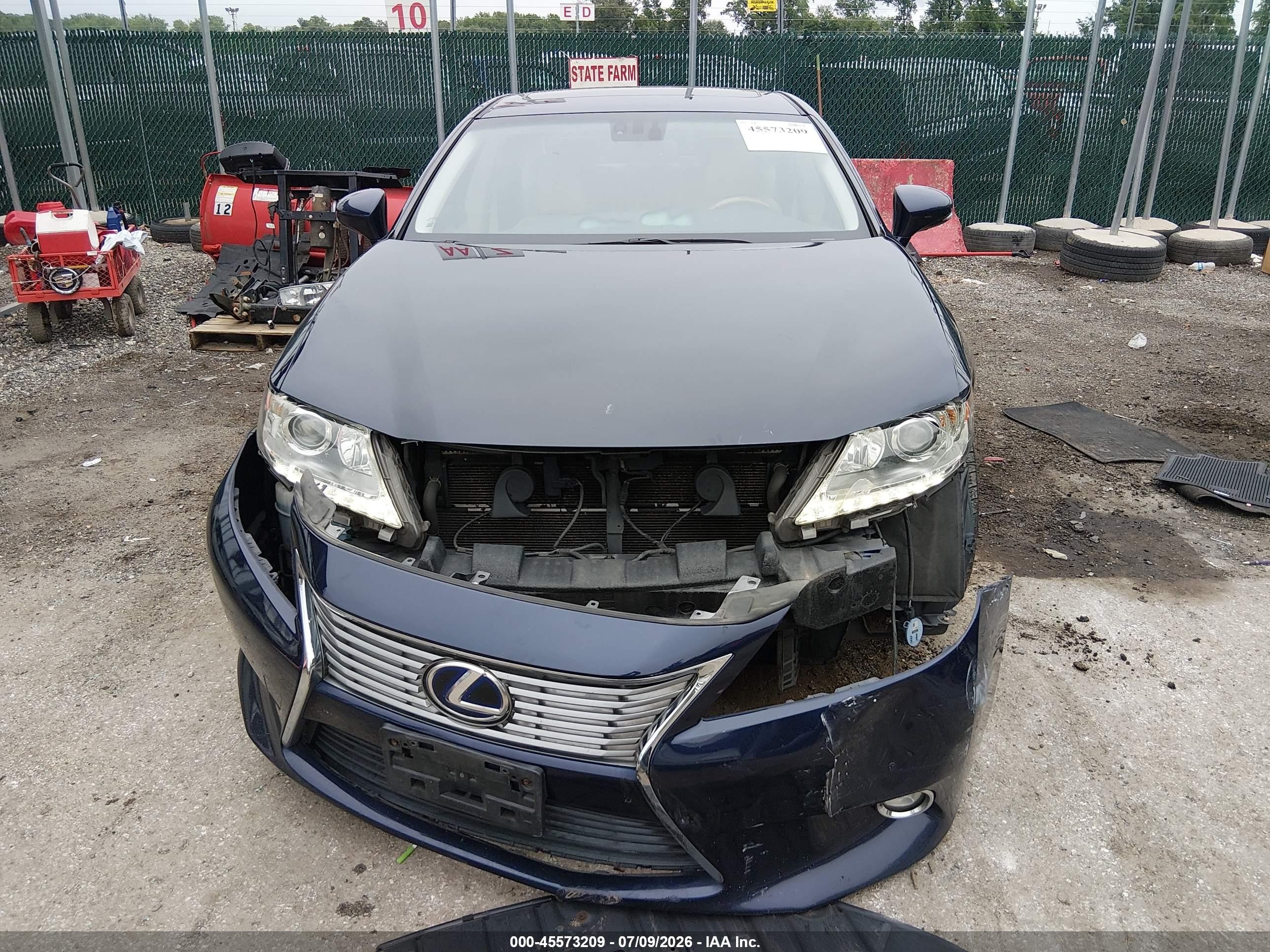 2015 Lexus Es 300h   Blue vin: JTHBW1GG4F2094878