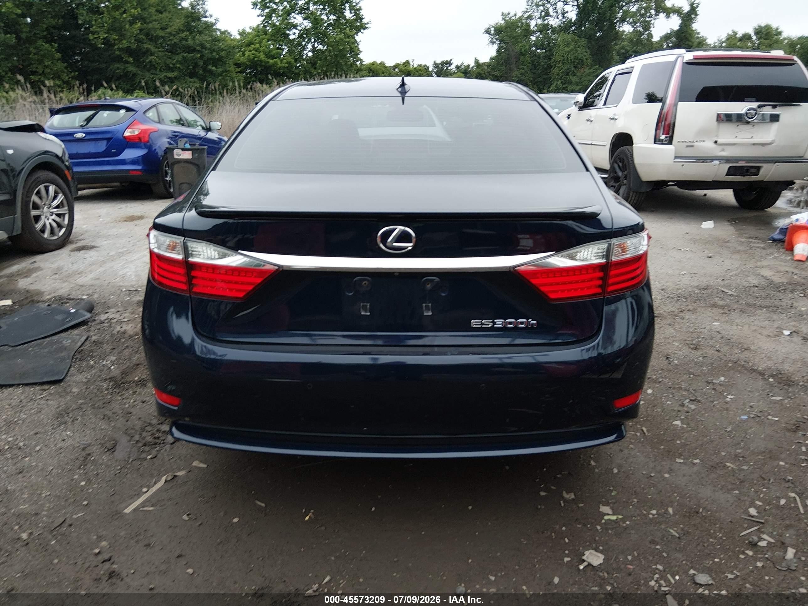 2015 Lexus Es 300h   Blue vin: JTHBW1GG4F2094878