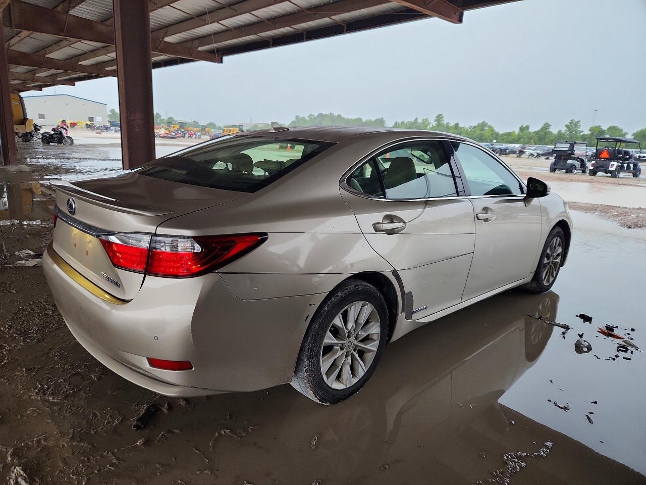 2013 Lexus Es 300h Gold vin: JTHBW1GG5D2007003
