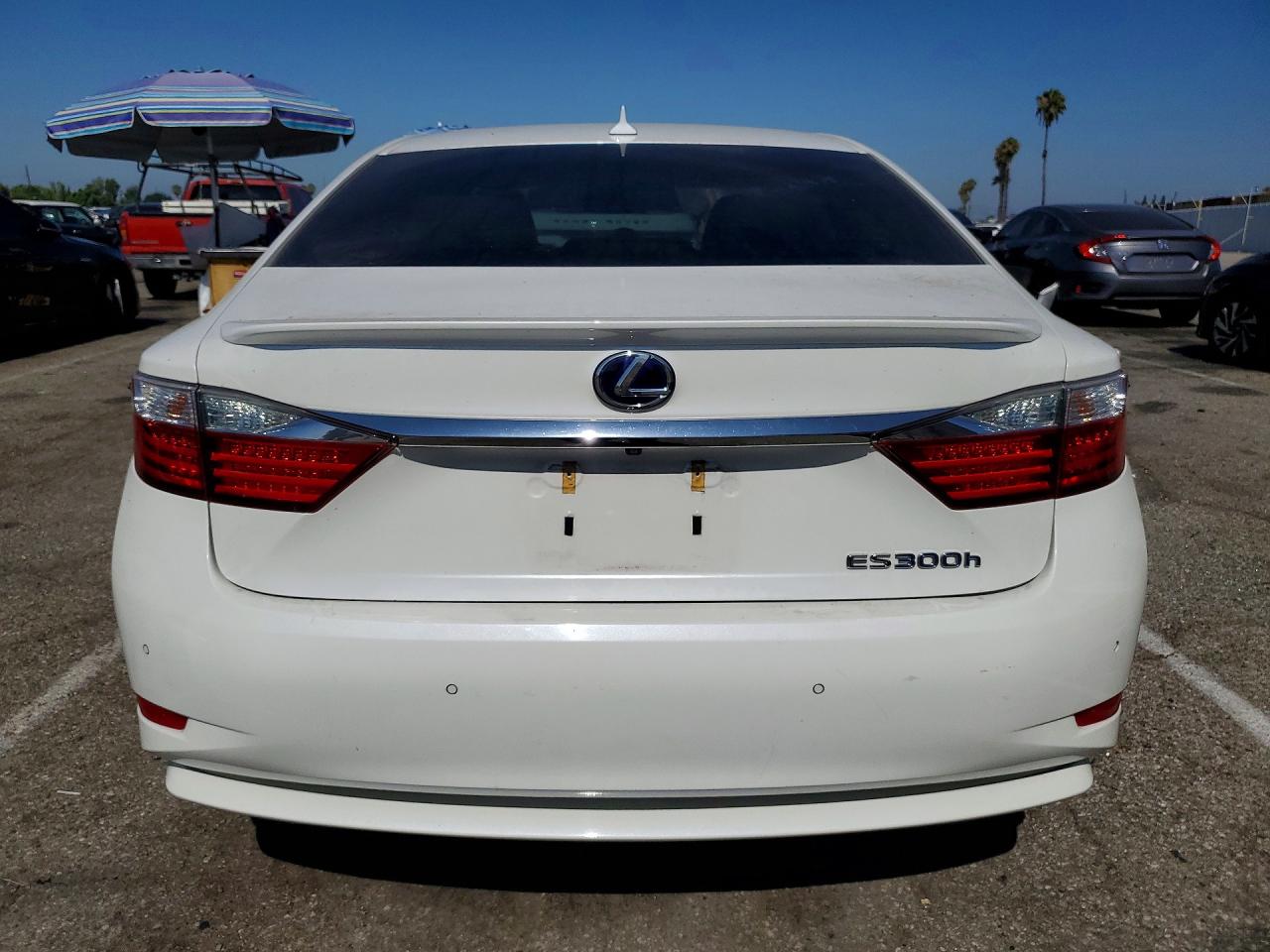 2013 Lexus Es 300h White vin: JTHBW1GG5D2016798