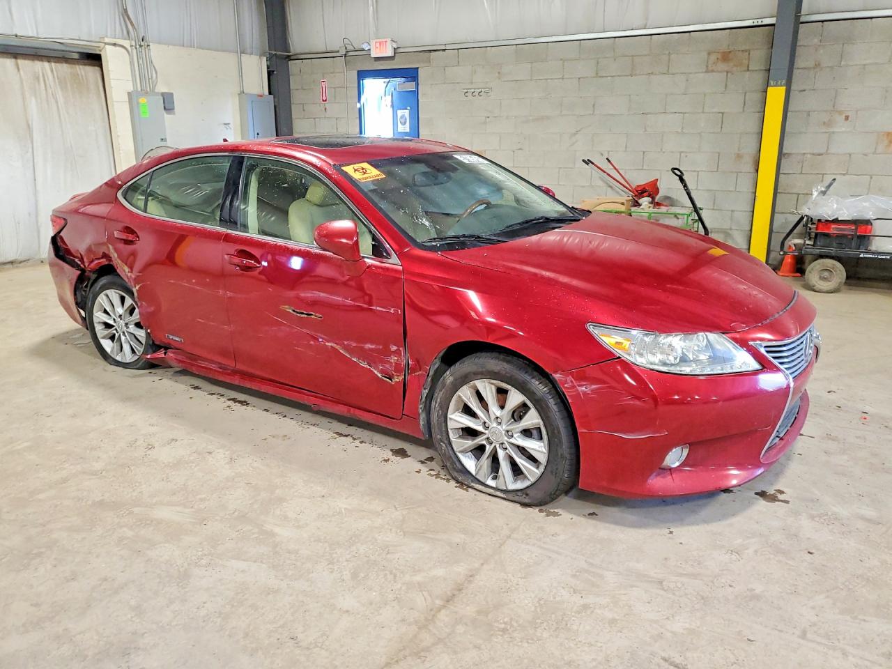 2013 Lexus Es 300h Red vin: JTHBW1GG5D2022729