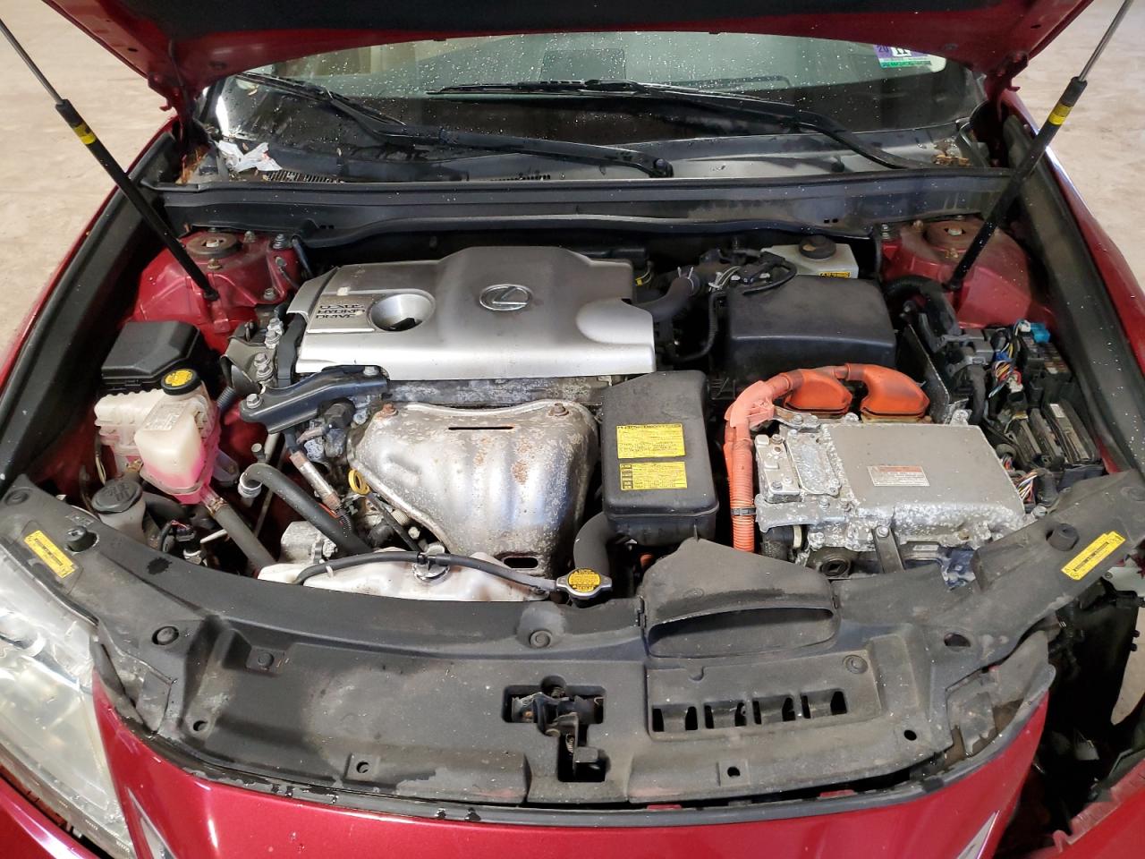 2013 Lexus Es 300h Red vin: JTHBW1GG5D2022729 Damage: Left Head Lamp, Missing, Replacement Required