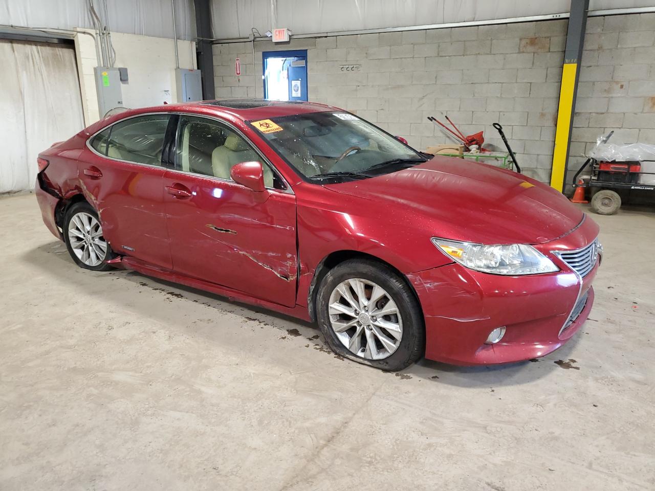 2013 Lexus Es 300h Red vin: JTHBW1GG5D2022729 Damage: Right Qtr Panel, Severe Damage, Replacement Required