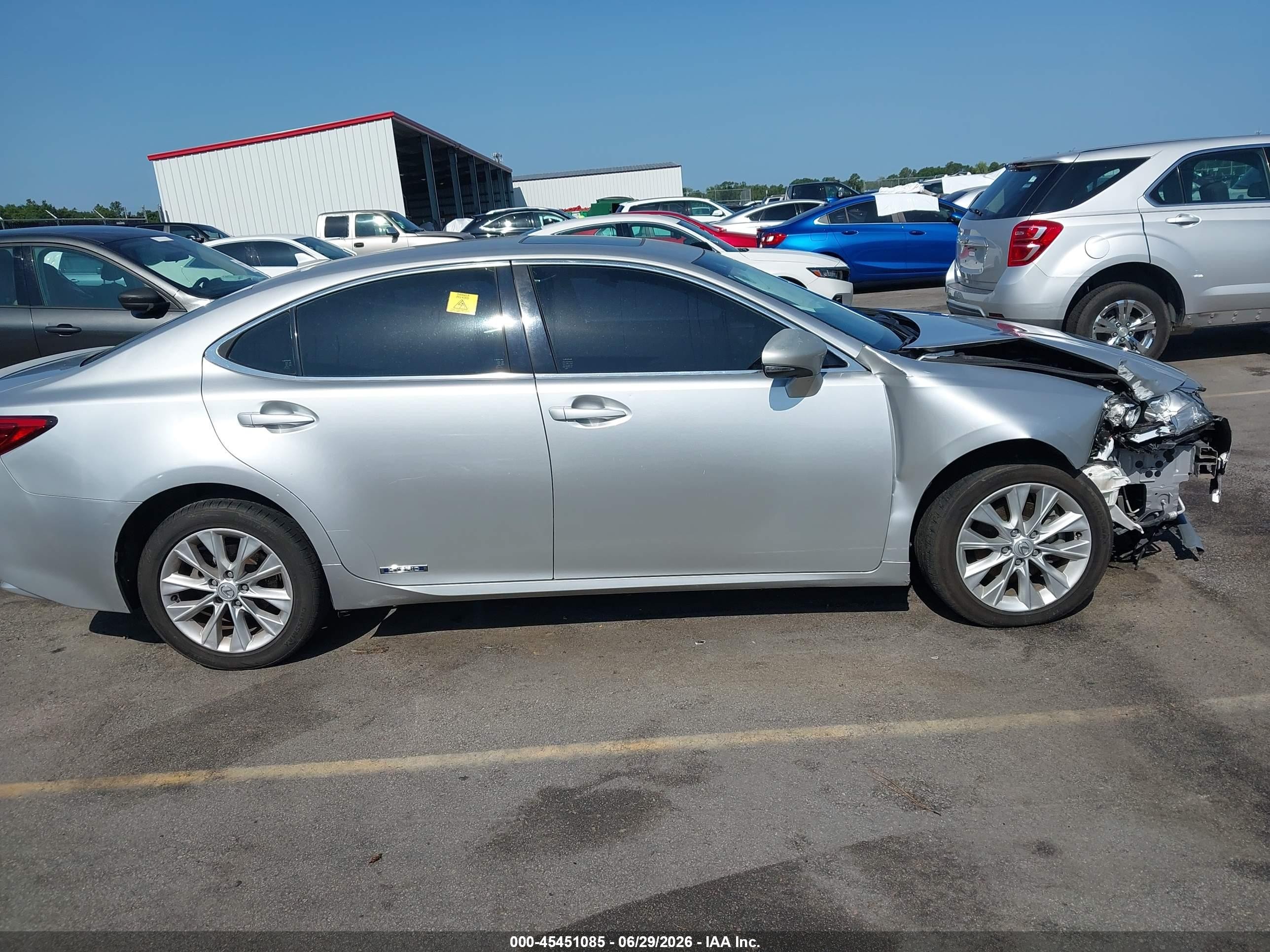 2013 Lexus Es 300h   Silver vin: JTHBW1GG5D2023640