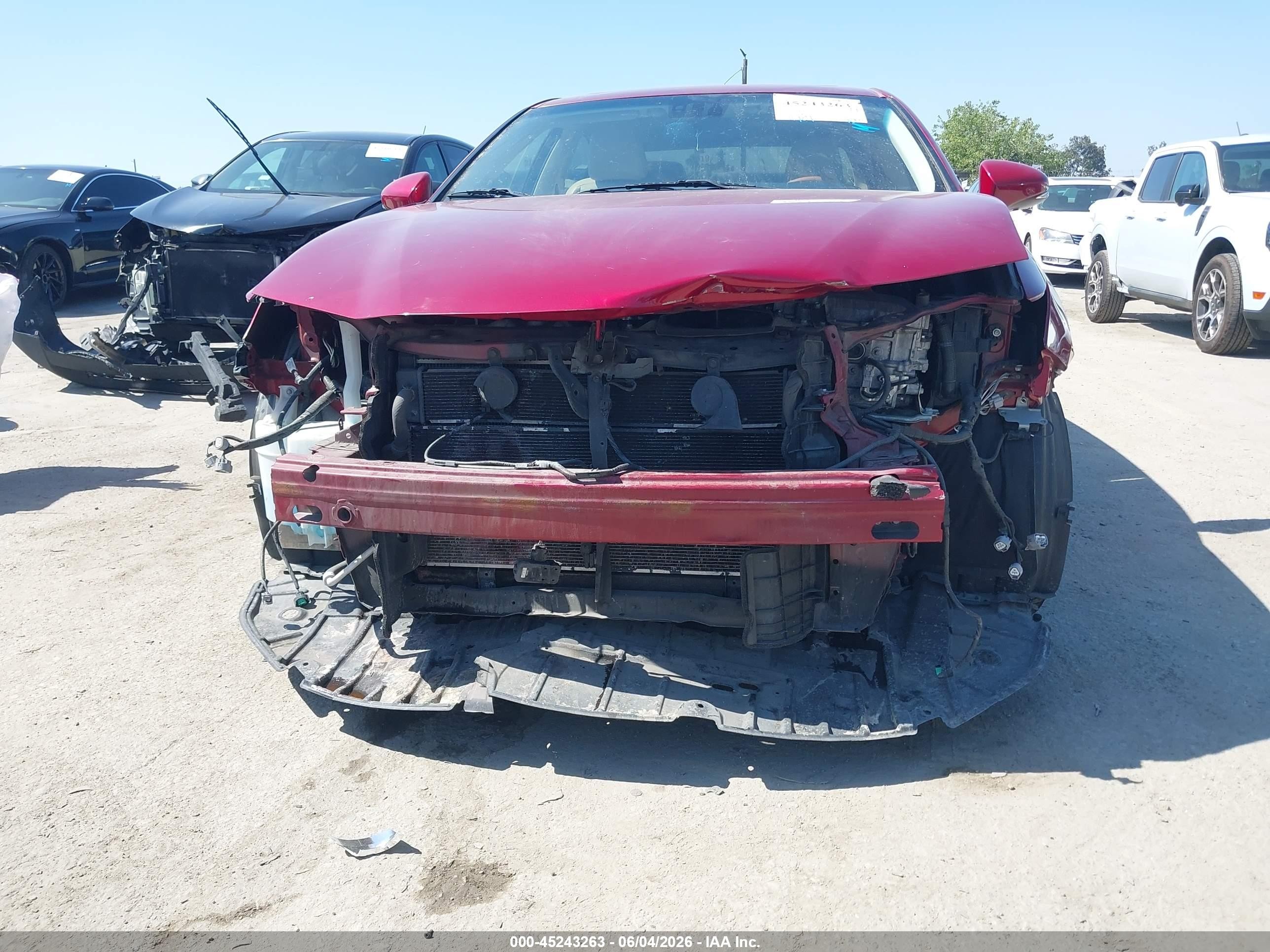 2014 Lexus Es 300h Burgundy vin: JTHBW1GG5E2058521
