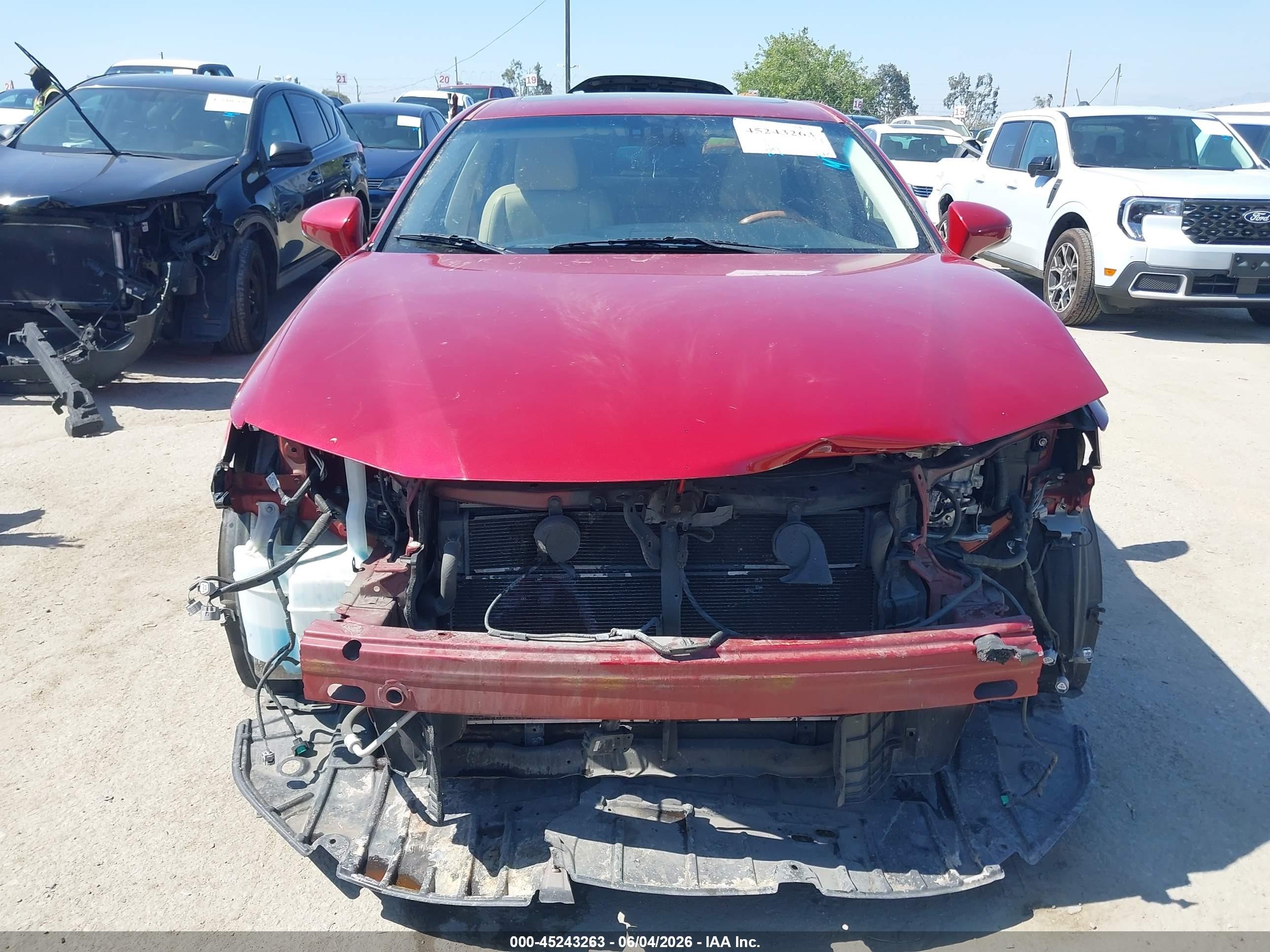 2014 Lexus Es 300h Burgundy vin: JTHBW1GG5E2058521