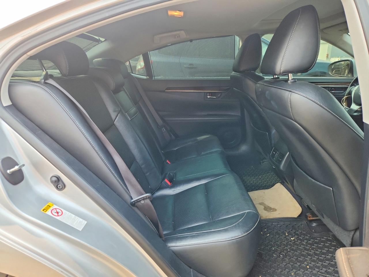 2014 Lexus Es 300h Silver vin: JTHBW1GG5E2059975