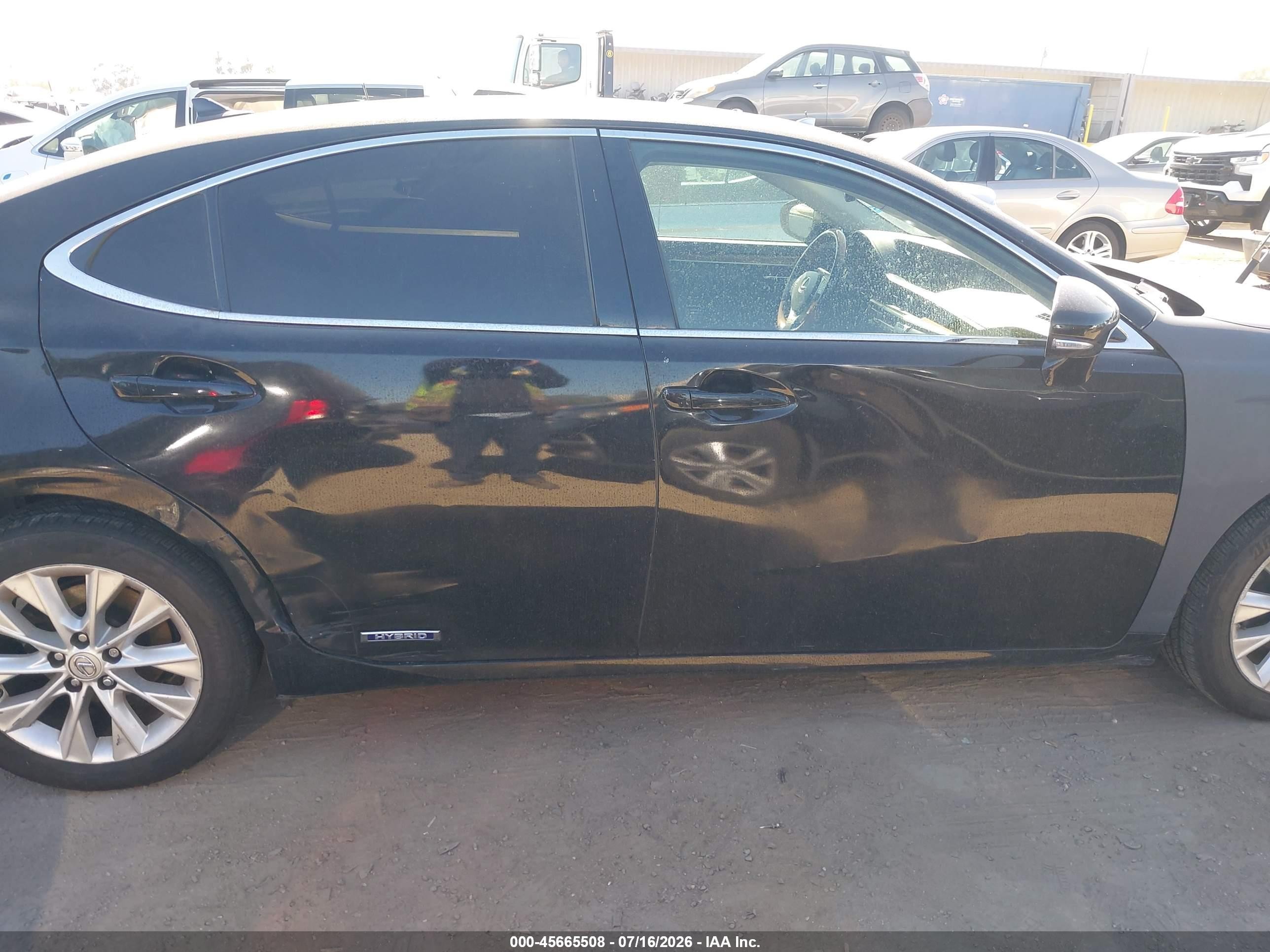 2014 Lexus Es 300h   Black vin: JTHBW1GG5E2070099
