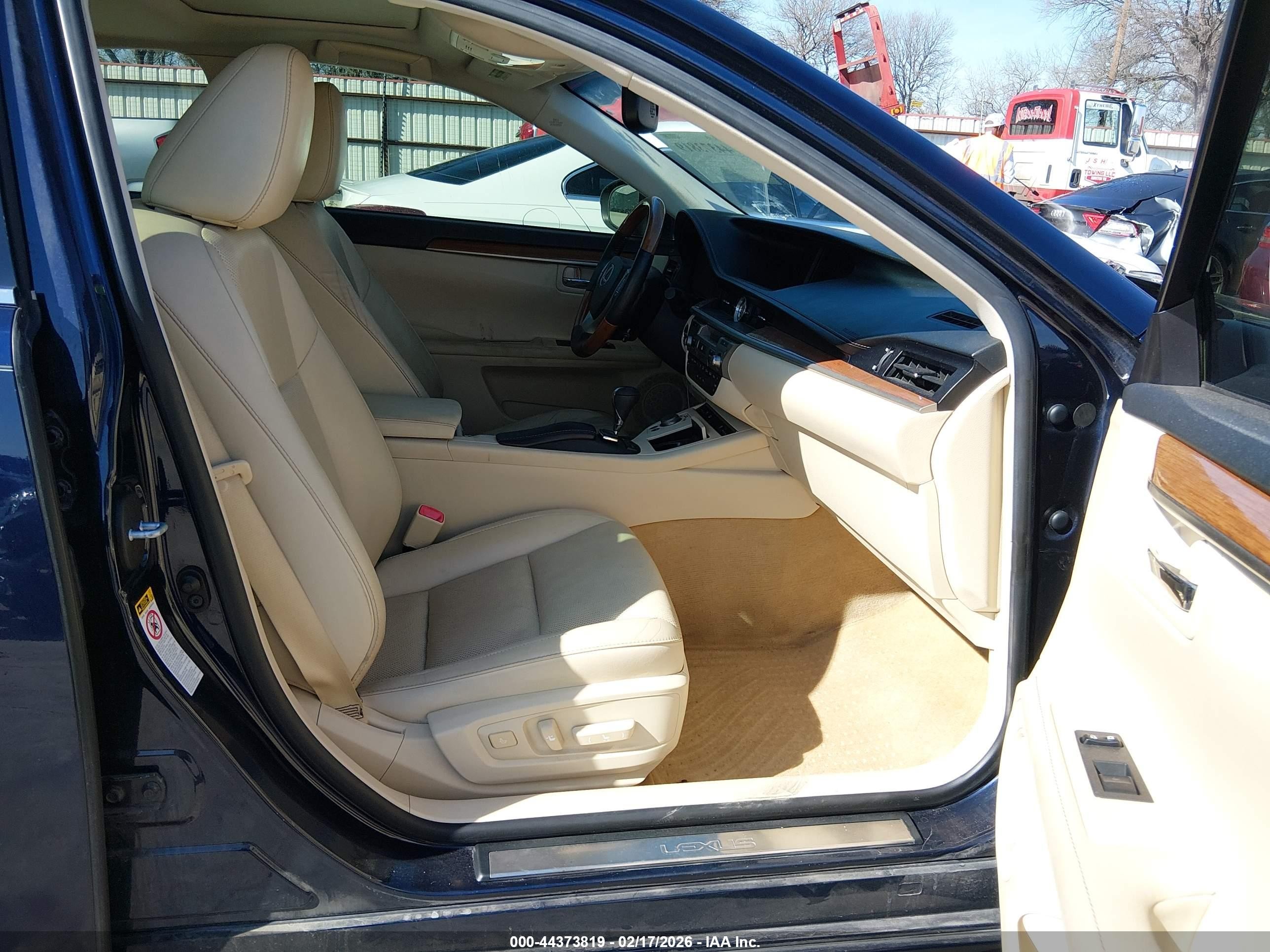 2015 Lexus Es 300h   Dark Blue vin: JTHBW1GG5F2078575