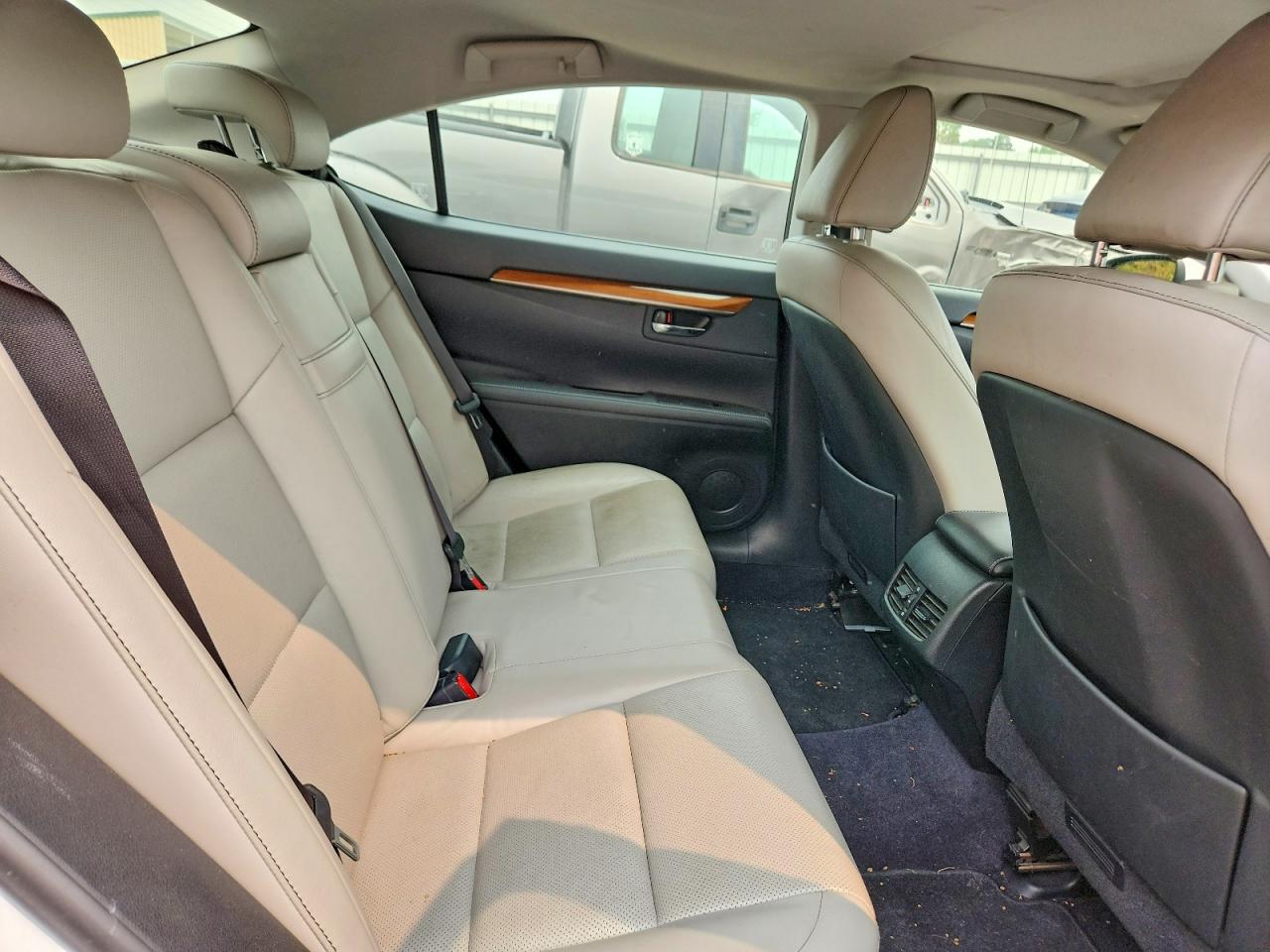 2015 Lexus Es 300h White vin: JTHBW1GG5F2080763