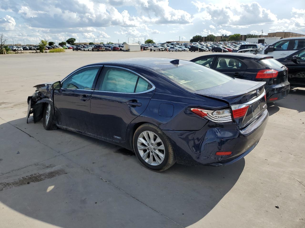 2015 Lexus Es 300h Blue vin: JTHBW1GG5F2084621