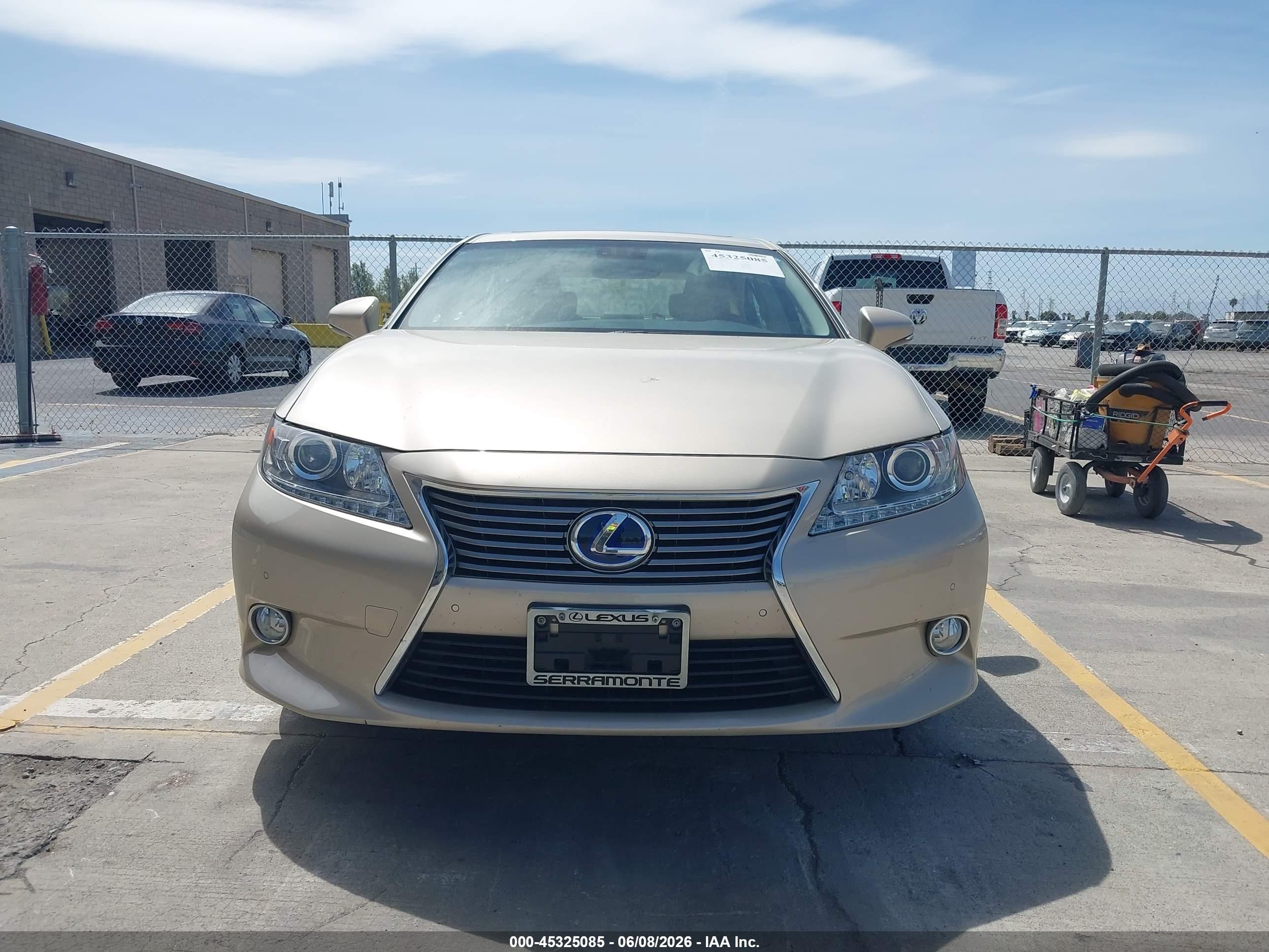 2013 Lexus Es 300h   Gold vin: JTHBW1GG6D2004112