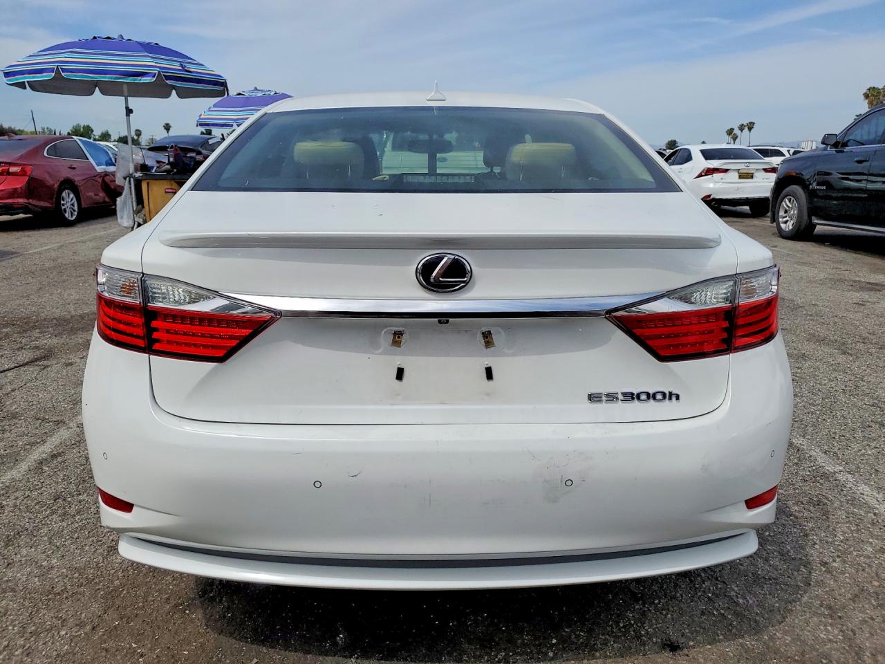 2013 Lexus Es 300h White vin: JTHBW1GG6D2006989