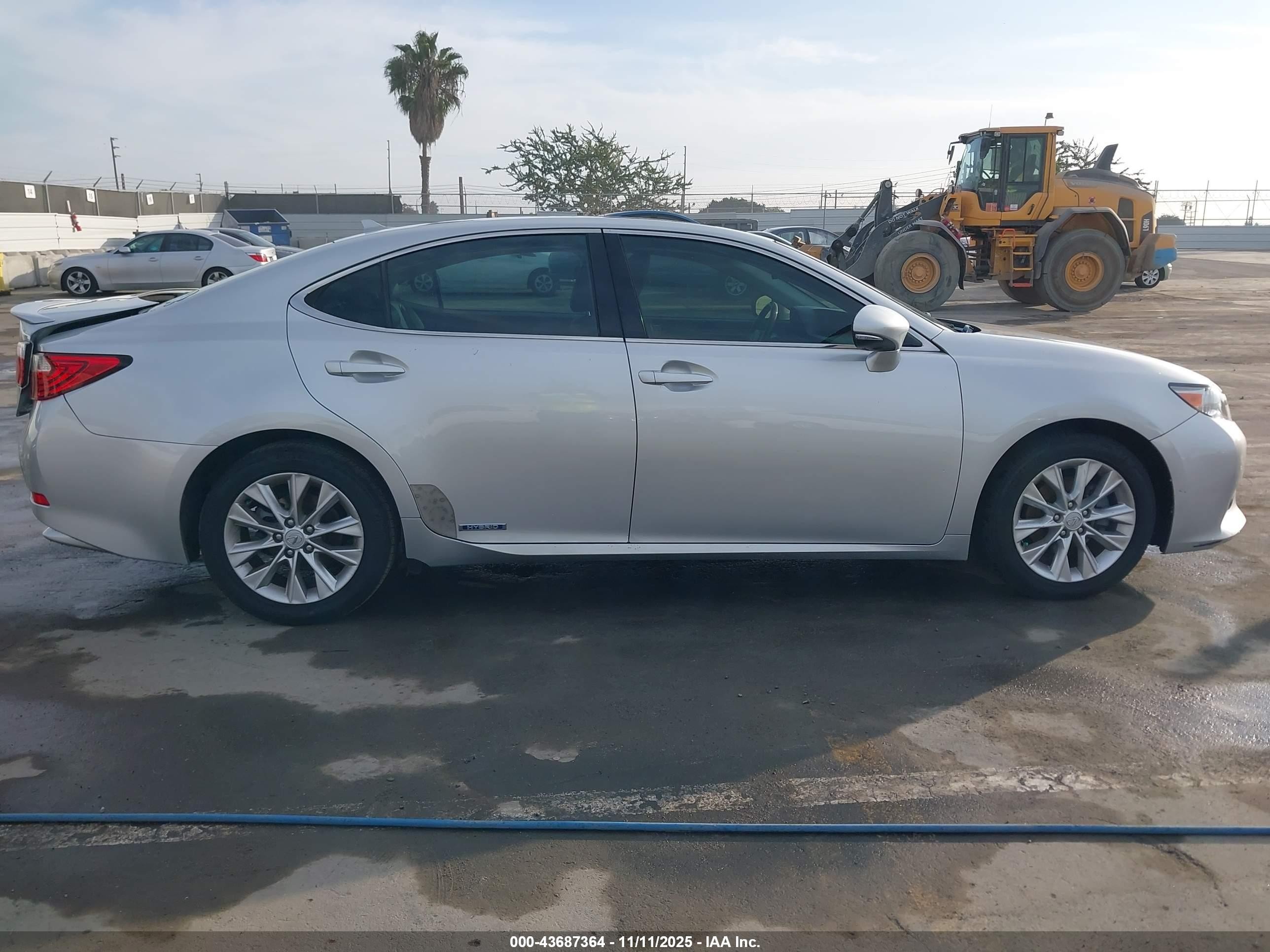 2013 Lexus Es 300h   Gray vin: JTHBW1GG6D2009133