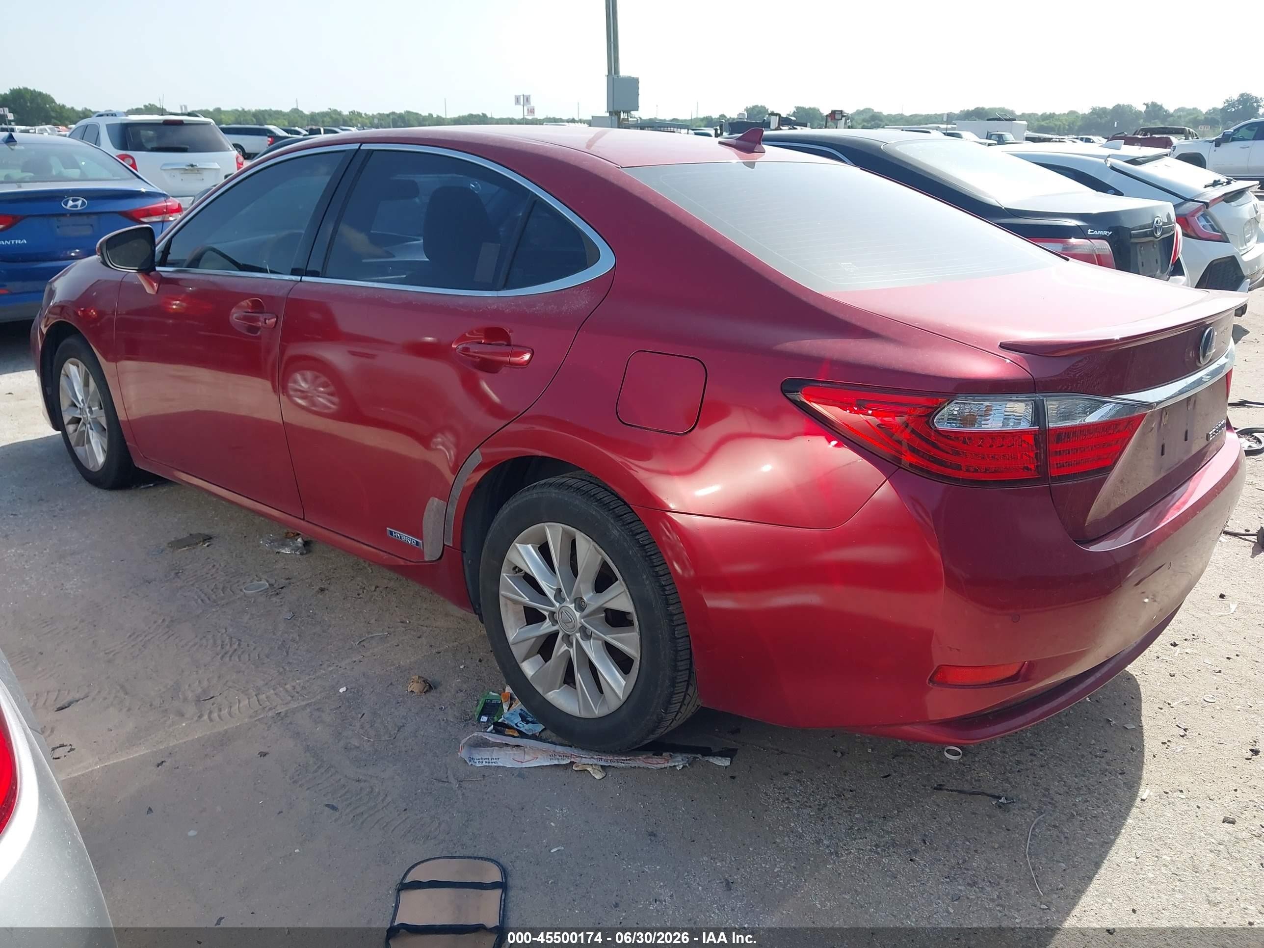 2013 Lexus Es 300h   Maroon vin: JTHBW1GG6D2009522