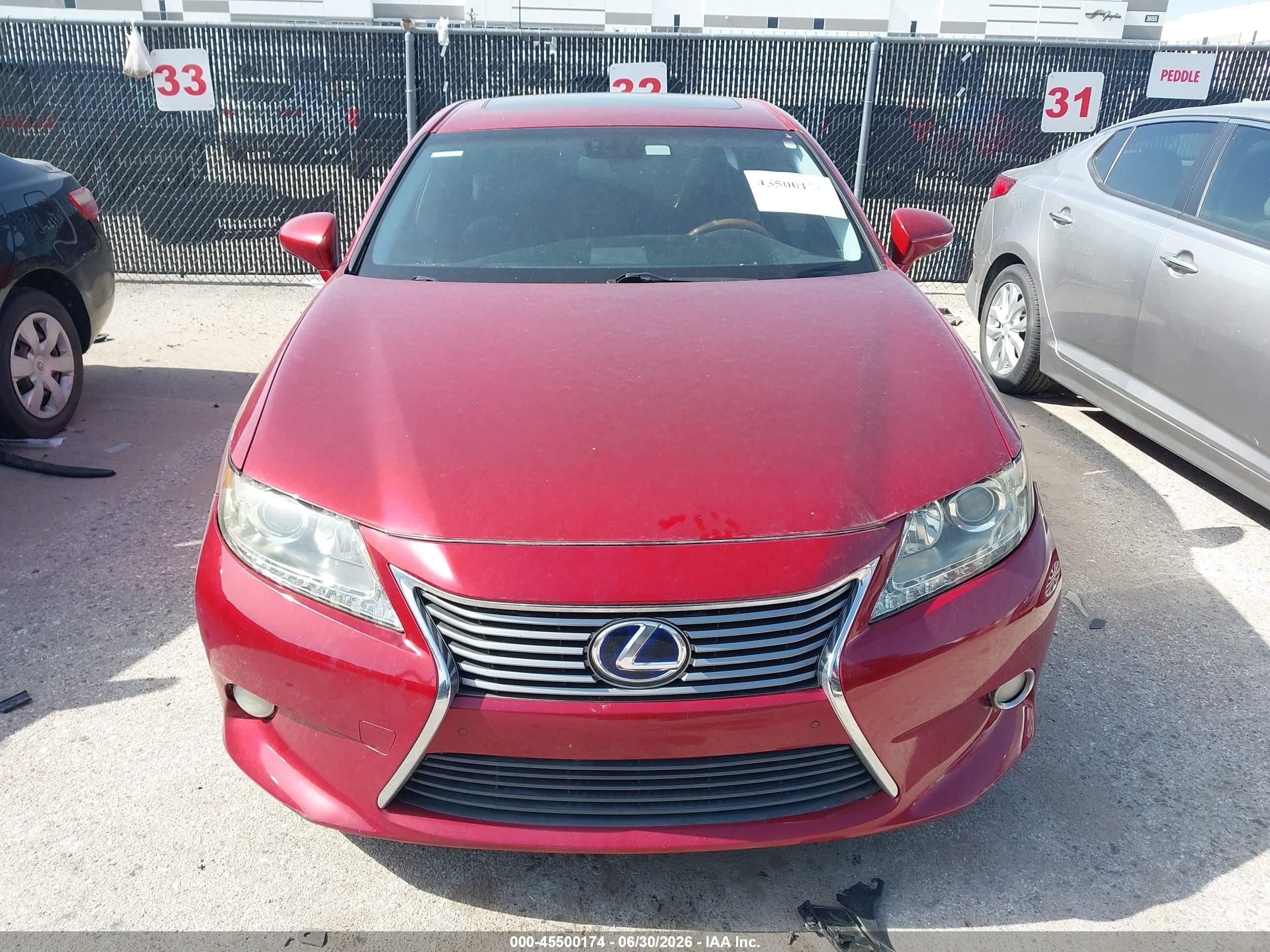 2013 Lexus Es 300h   Maroon vin: JTHBW1GG6D2009522