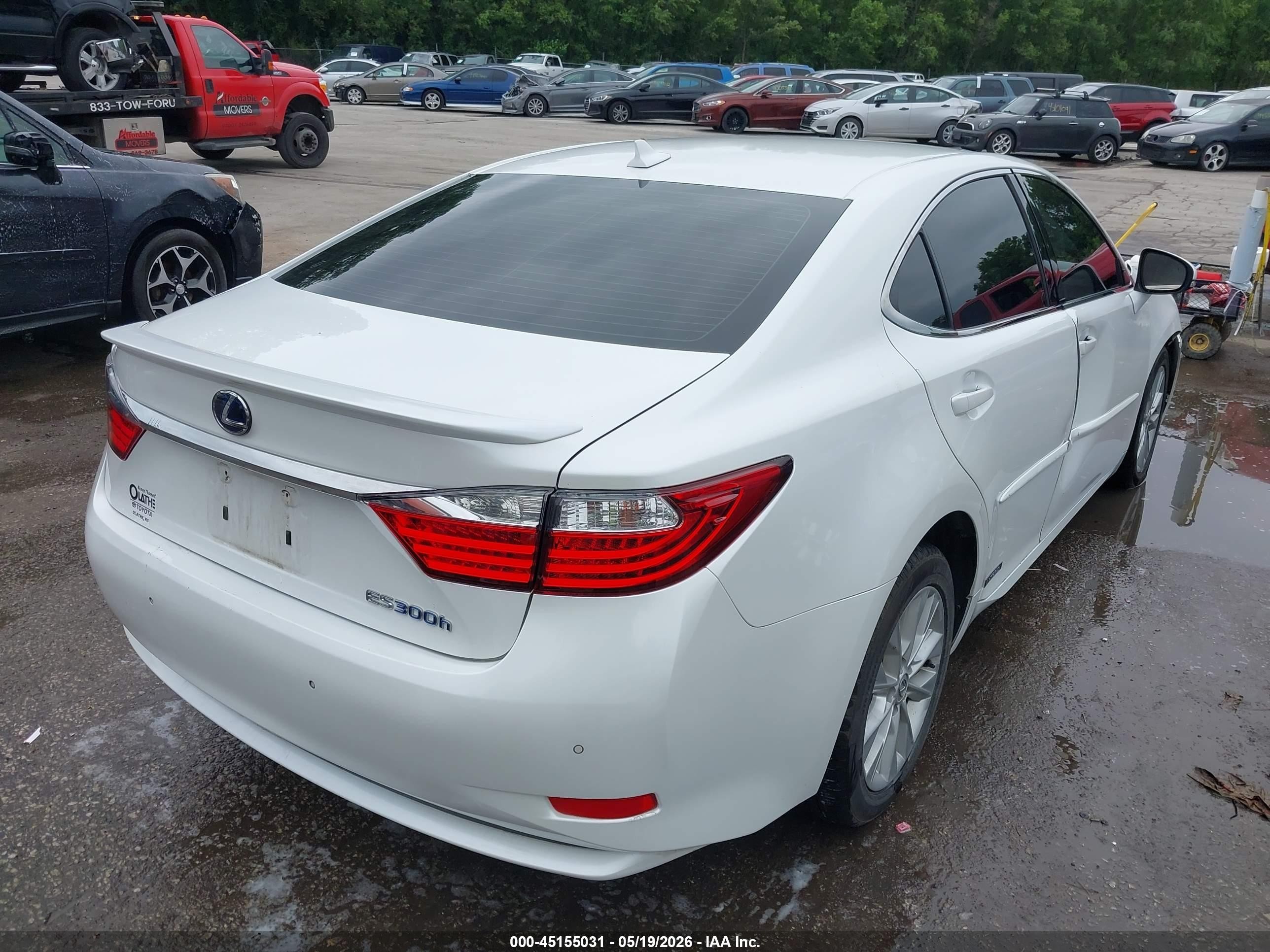 2013 Lexus Es 300h   White vin: JTHBW1GG6D2028667