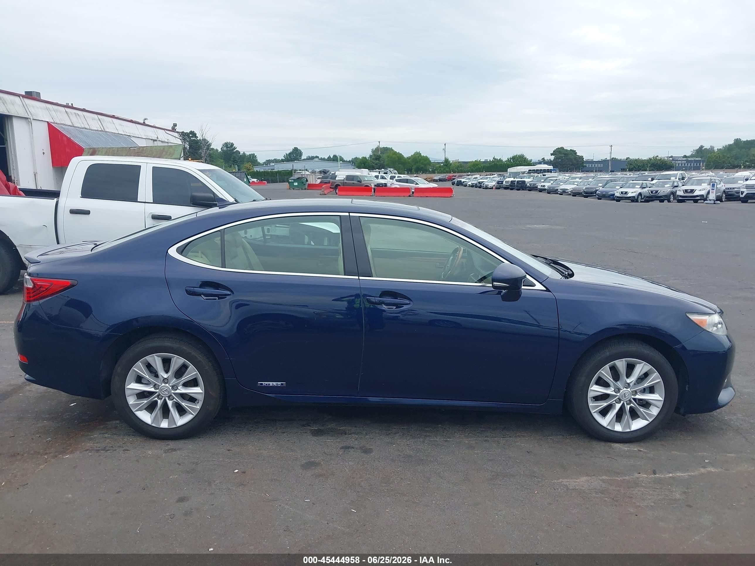 2013 Lexus Es 300h   Blue vin: JTHBW1GG6D2032881