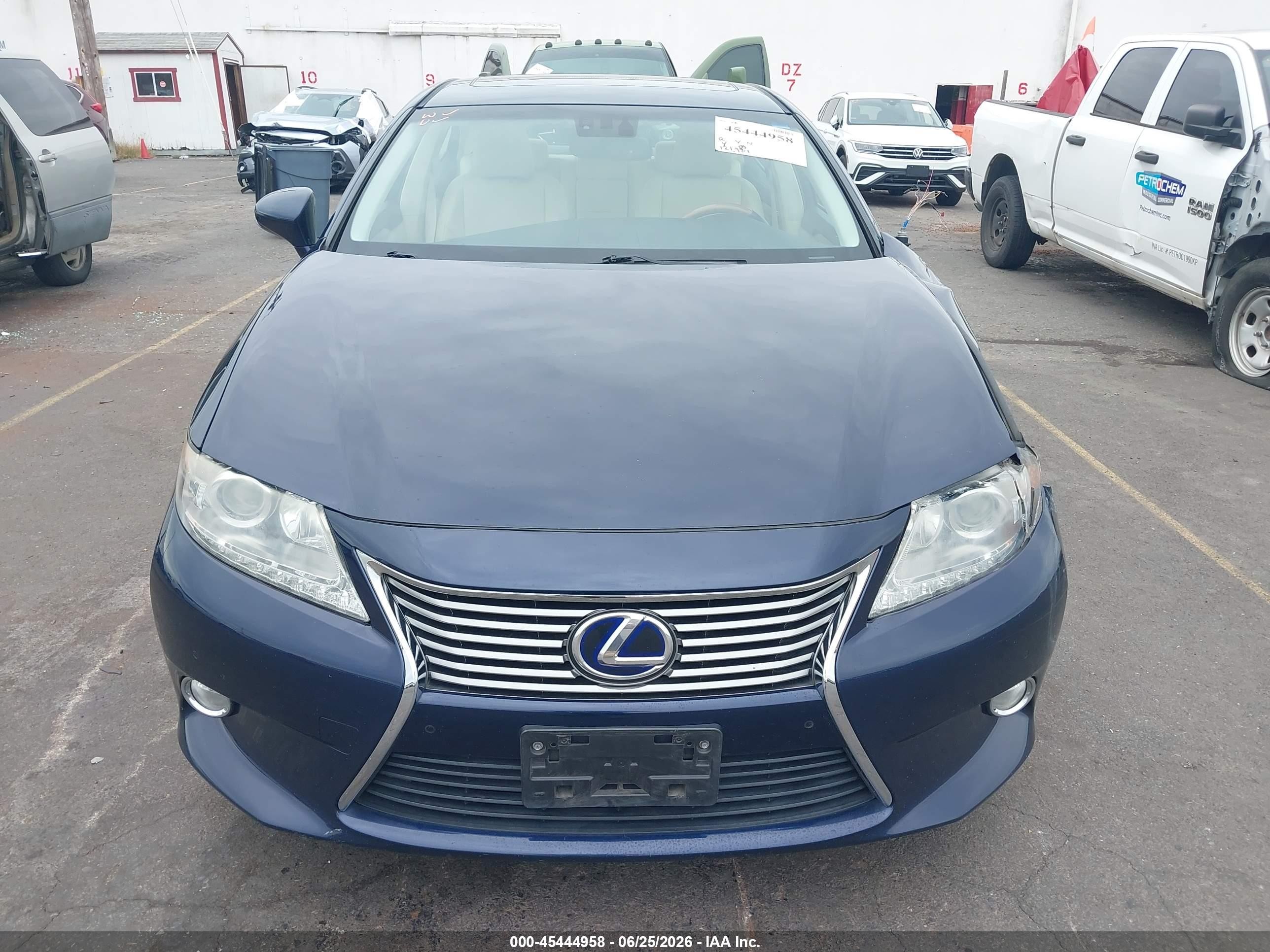 2013 Lexus Es 300h   Blue vin: JTHBW1GG6D2032881