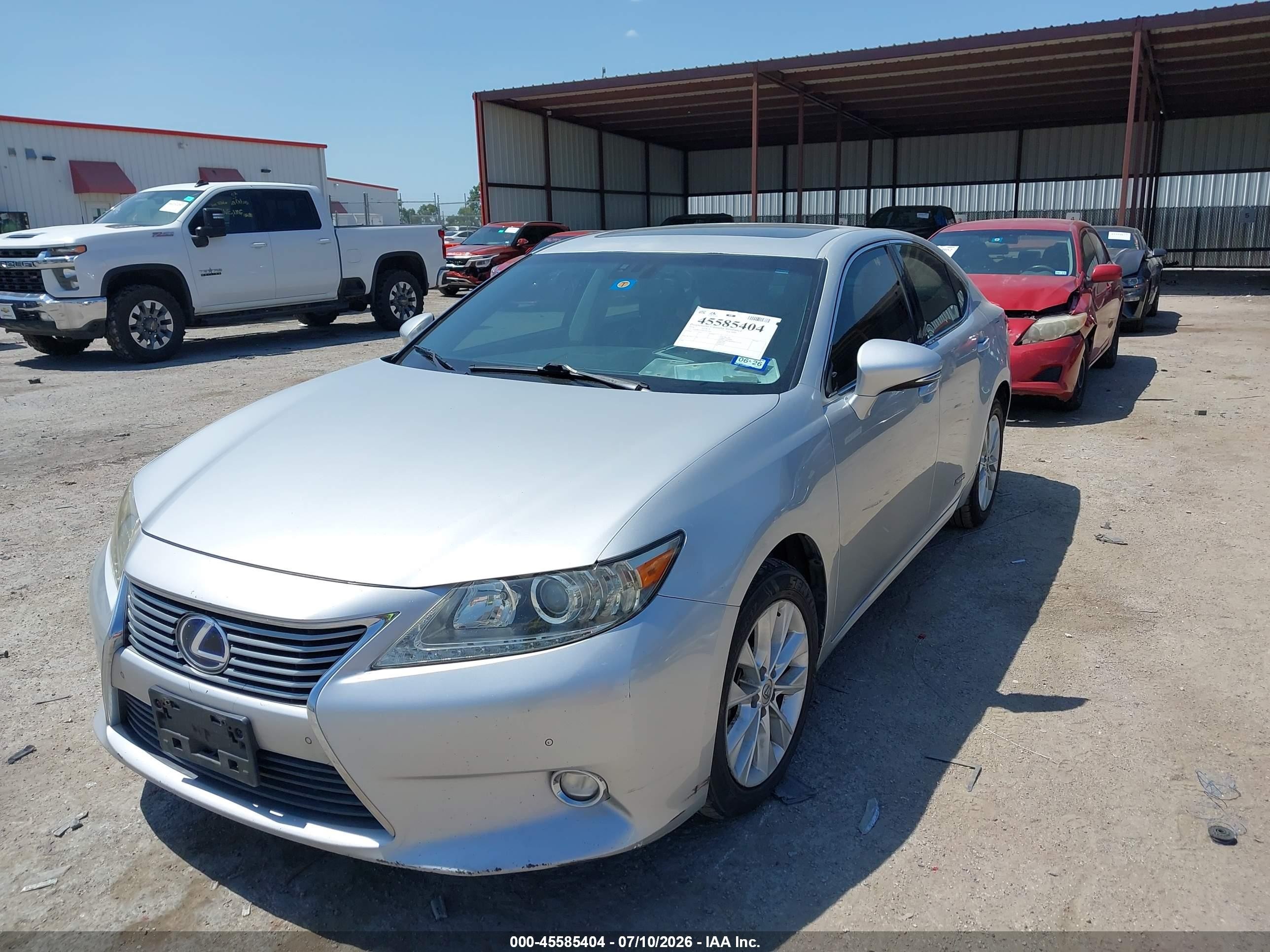 2014 Lexus Es 300h   Silver vin: JTHBW1GG6E2053702