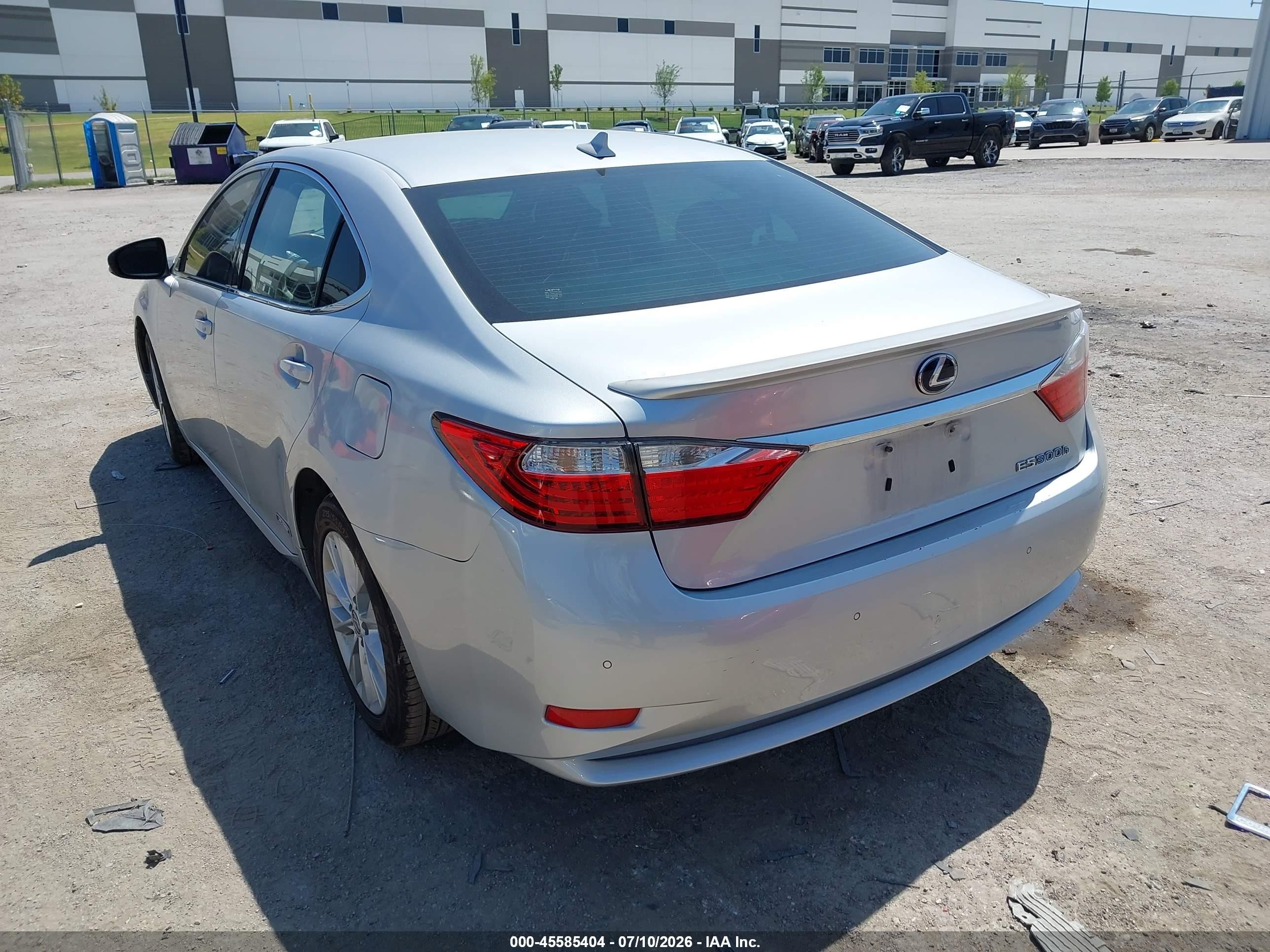 2014 Lexus Es 300h   Silver vin: JTHBW1GG6E2053702