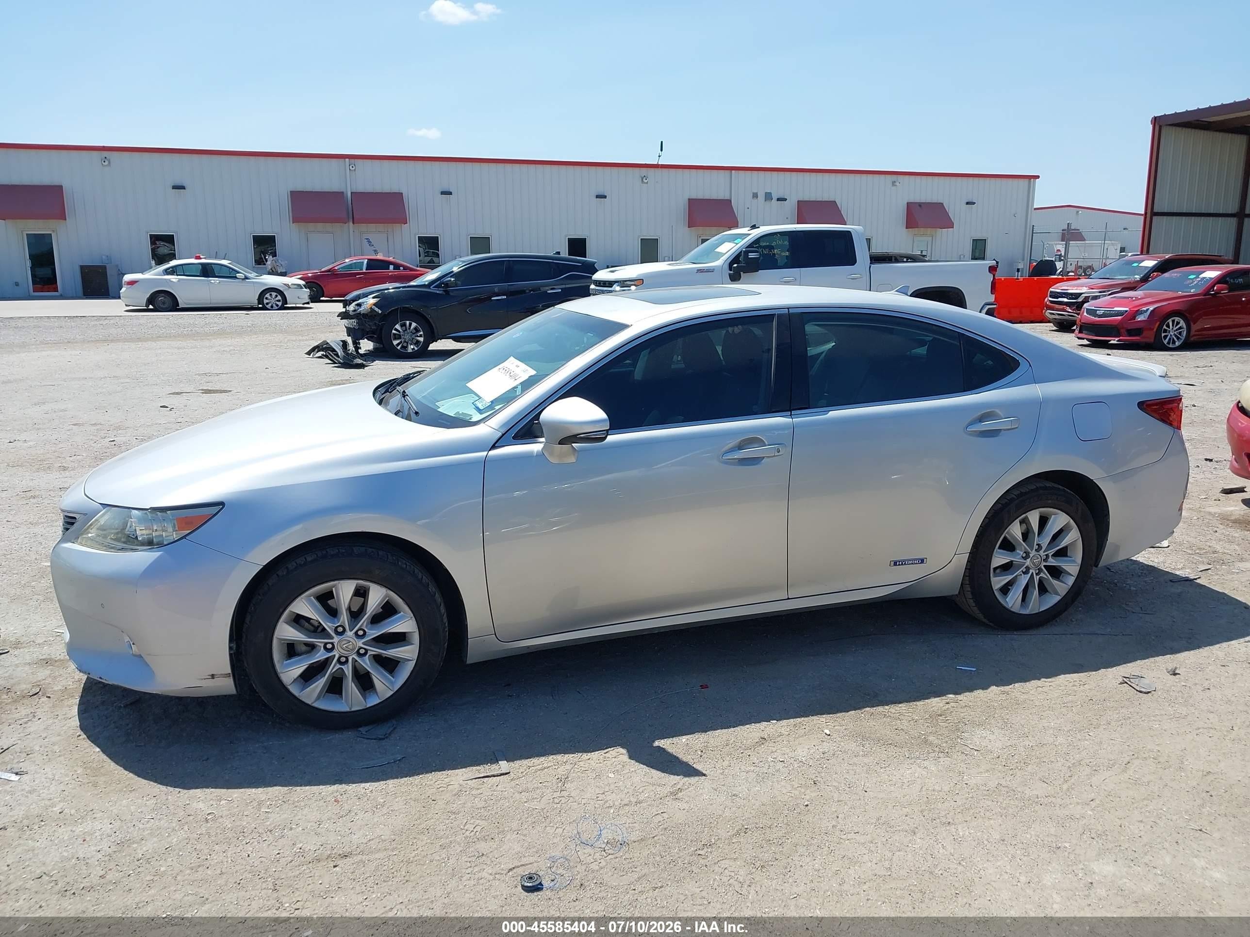 2014 Lexus Es 300h   Silver vin: JTHBW1GG6E2053702