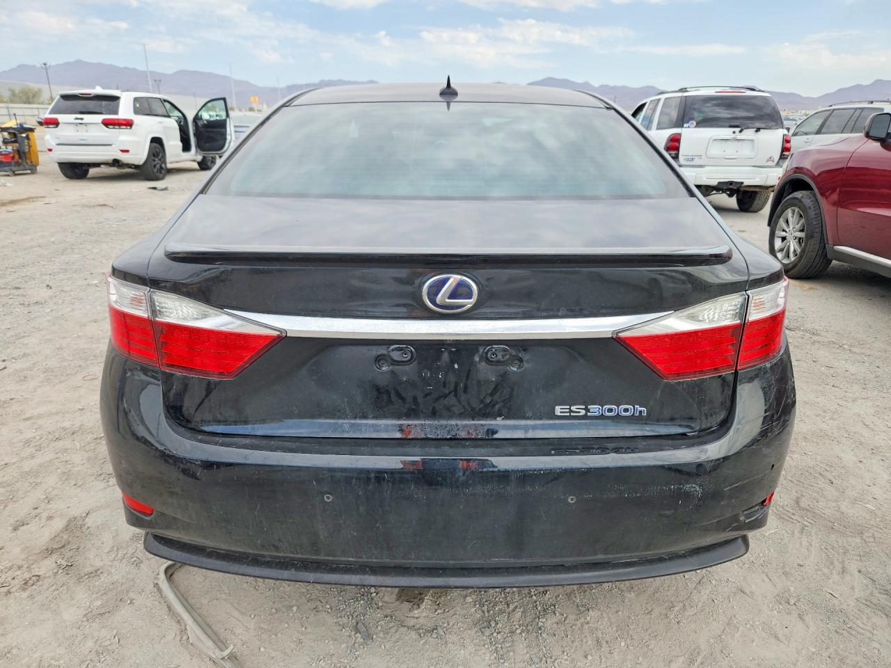 2014 Lexus Es 300h Черный vin: JTHBW1GG6E2054137