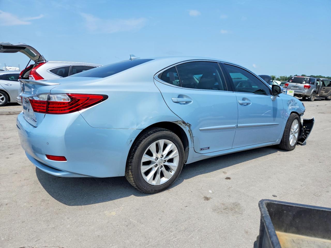 2014 Lexus Es 300h Blue vin: JTHBW1GG6E2074534