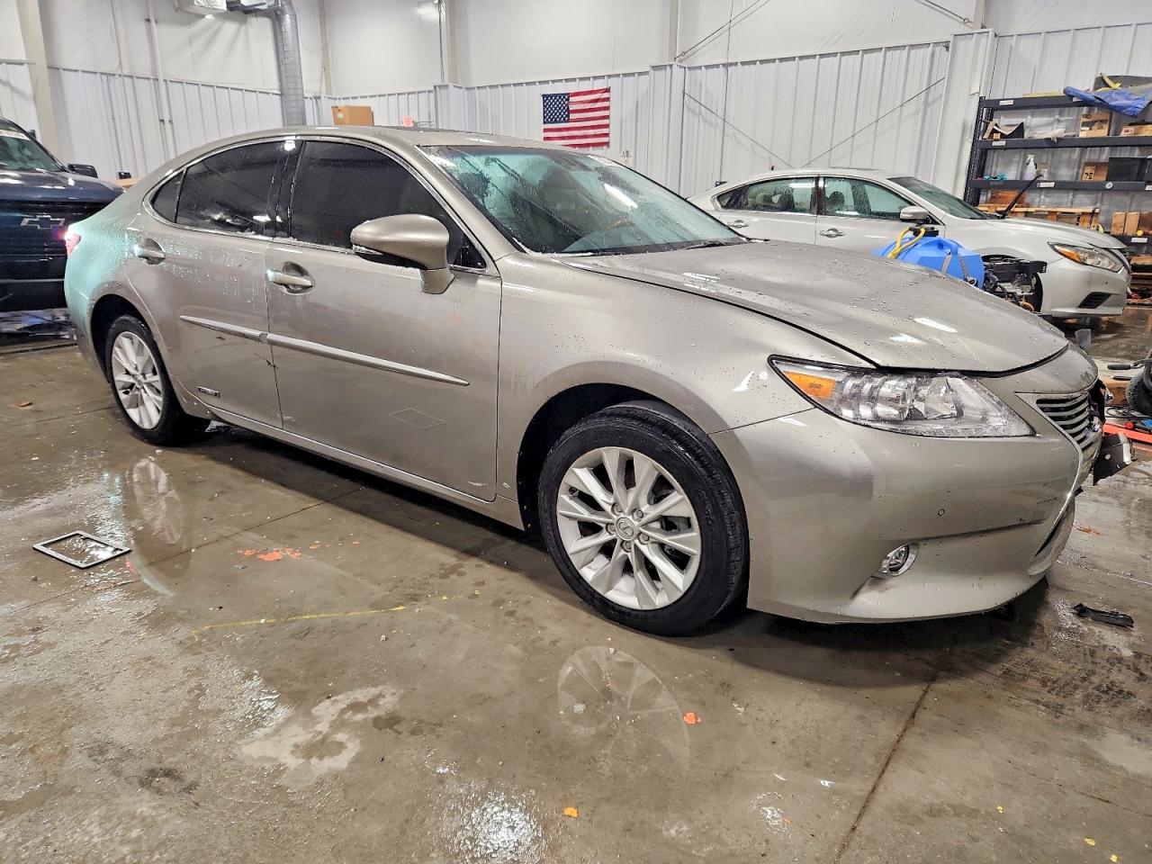 2015 Lexus Es 300h Серый vin: JTHBW1GG6F2081081