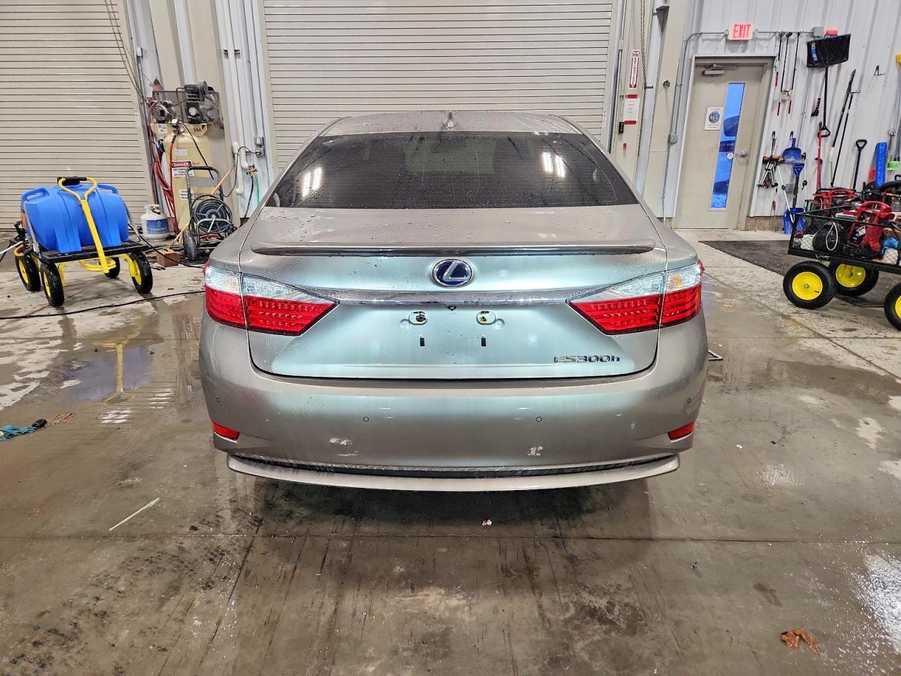 2015 Lexus Es 300h Серый vin: JTHBW1GG6F2081081