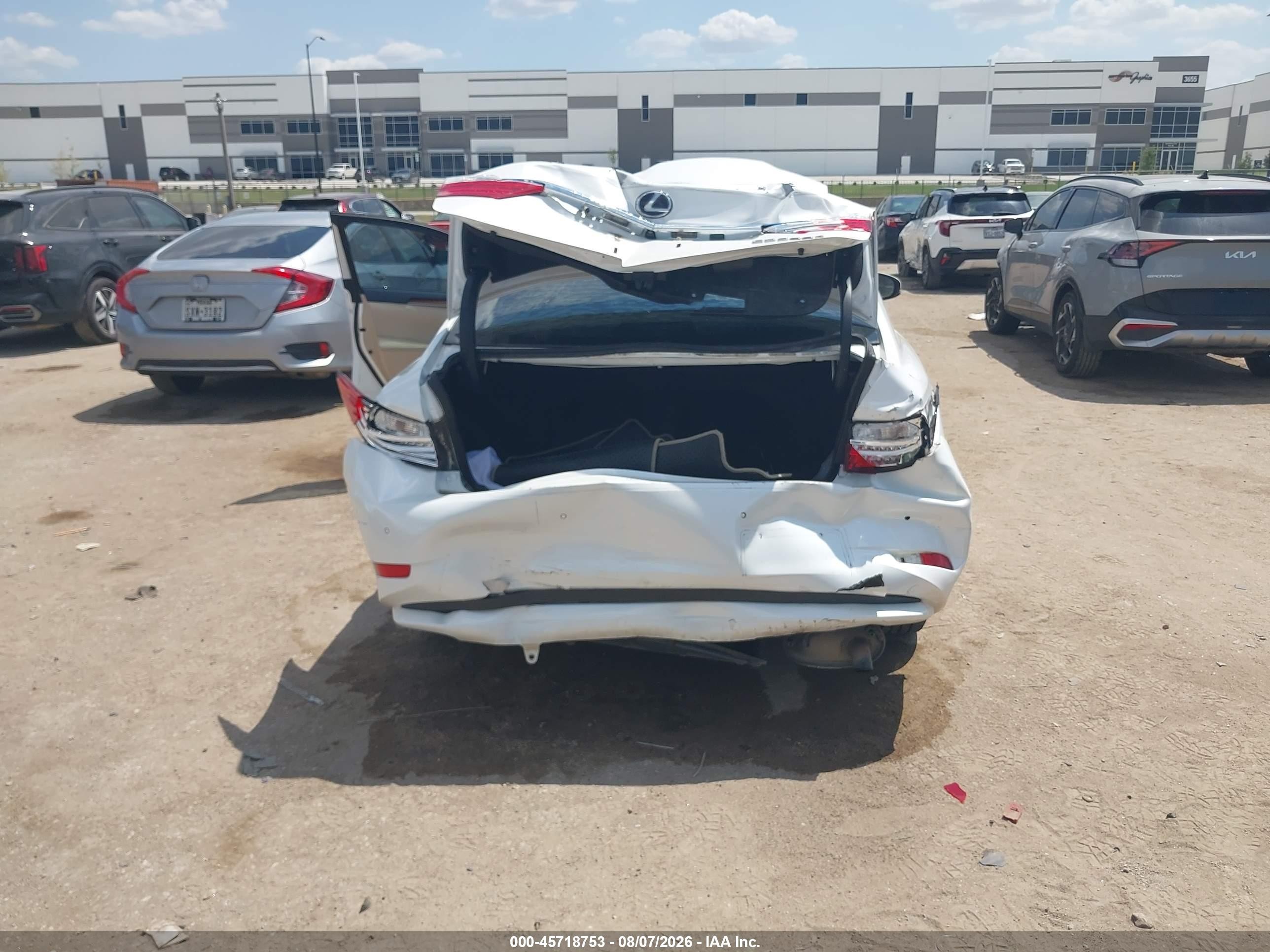 2015 Lexus Es 300h   White vin: JTHBW1GG6F2083350