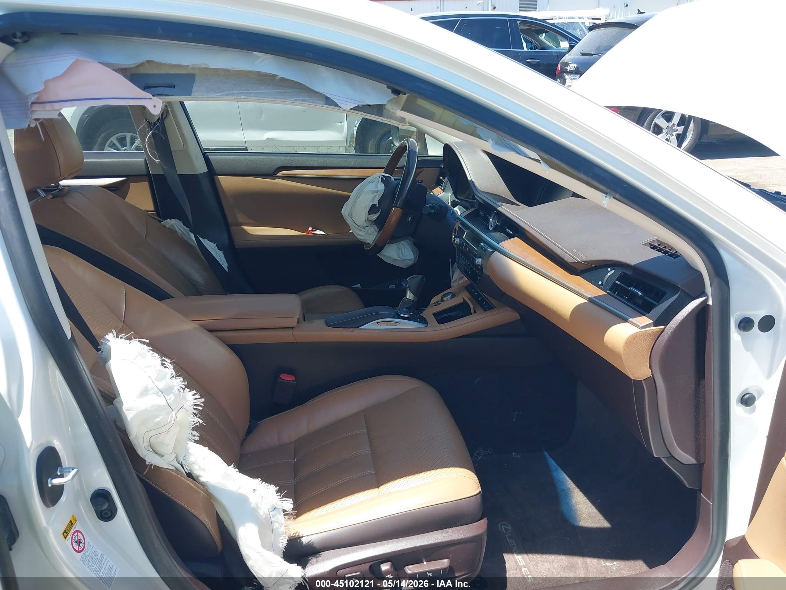 2017 Lexus Es 300h   White vin: JTHBW1GG6H2147650