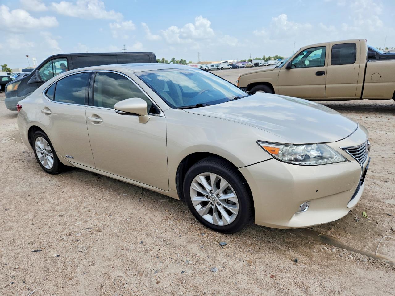 2013 Lexus Es 300h Gold vin: JTHBW1GG7D2008248