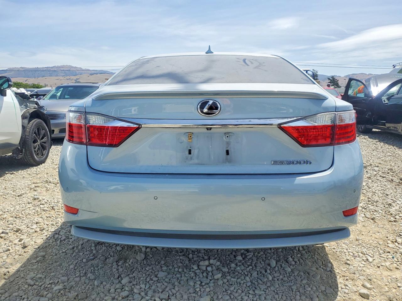 2013 Lexus Es 300h Blue vin: JTHBW1GG7D2014275