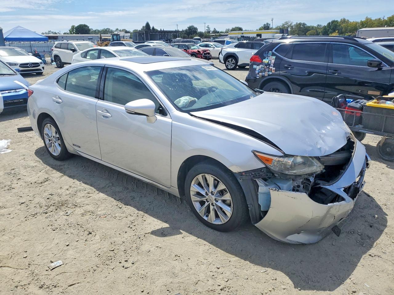 2013 Lexus Es 300h Silver vin: JTHBW1GG7D2038544