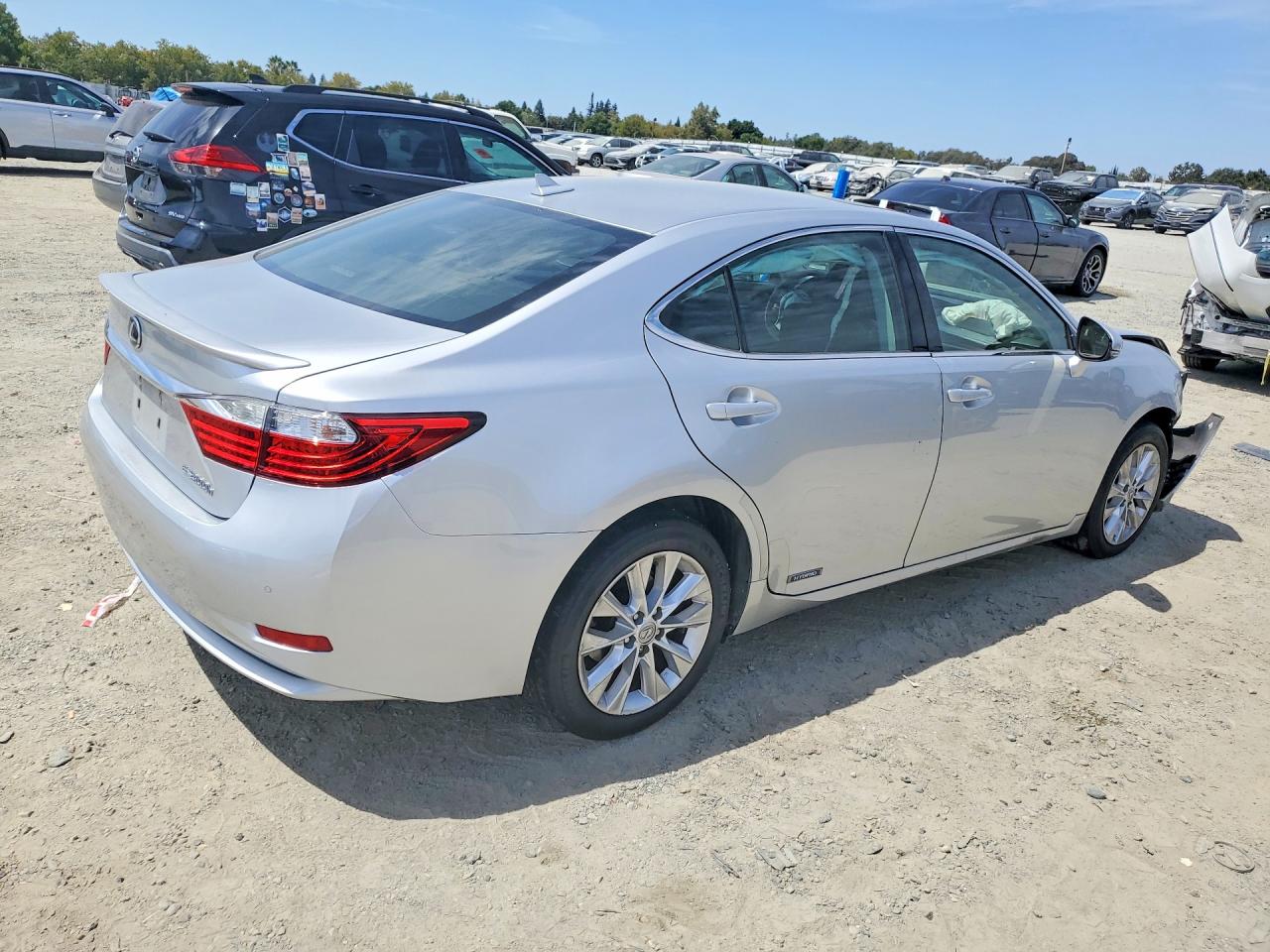 2013 Lexus Es 300h Silver vin: JTHBW1GG7D2038544
