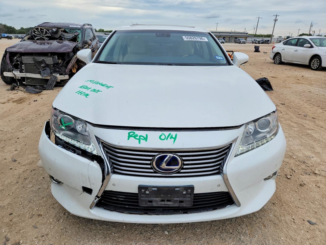 2014 Lexus Es 300h White vin: JTHBW1GG7E2055510