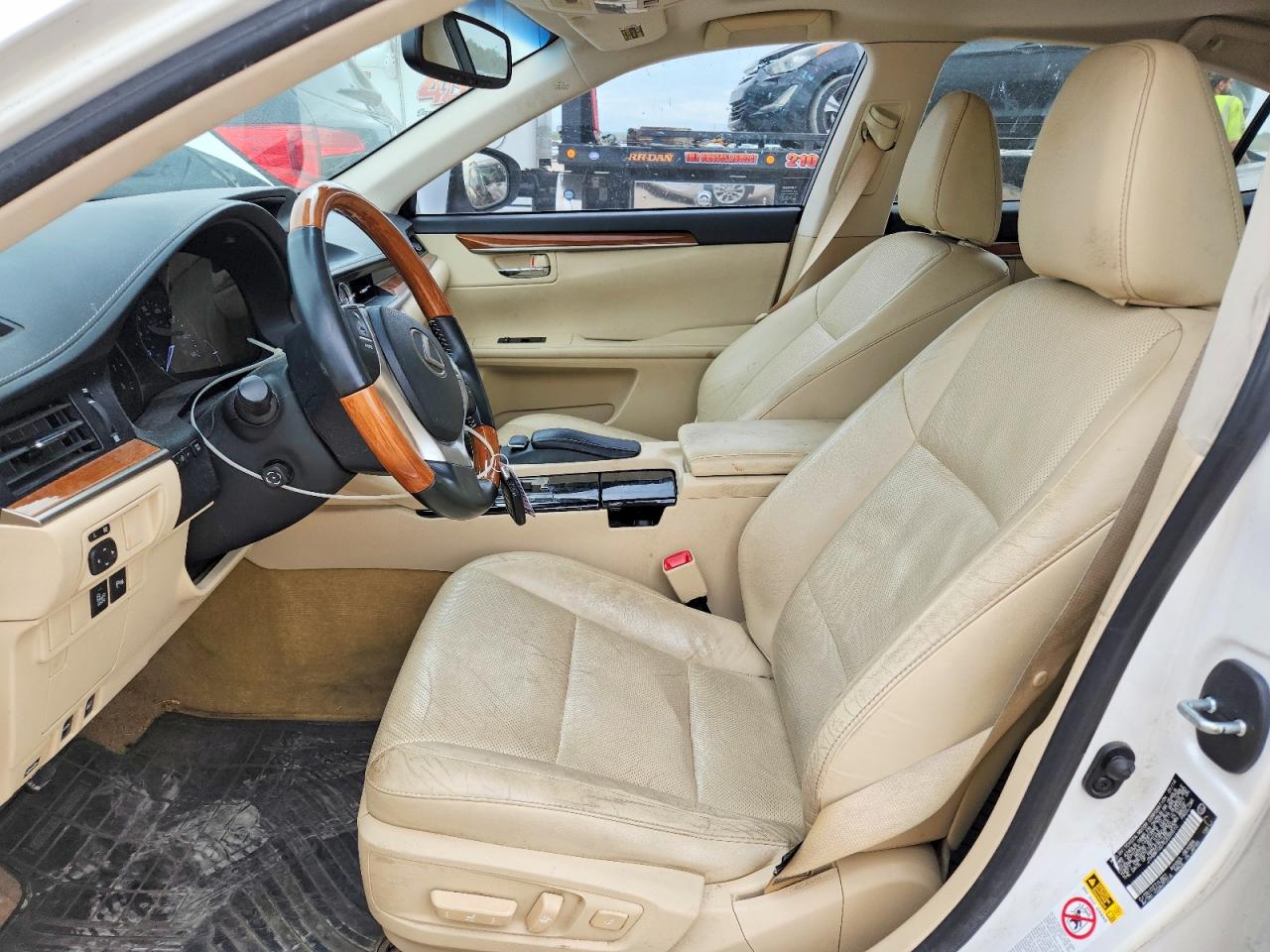 2014 Lexus Es 300h White vin: JTHBW1GG7E2055510