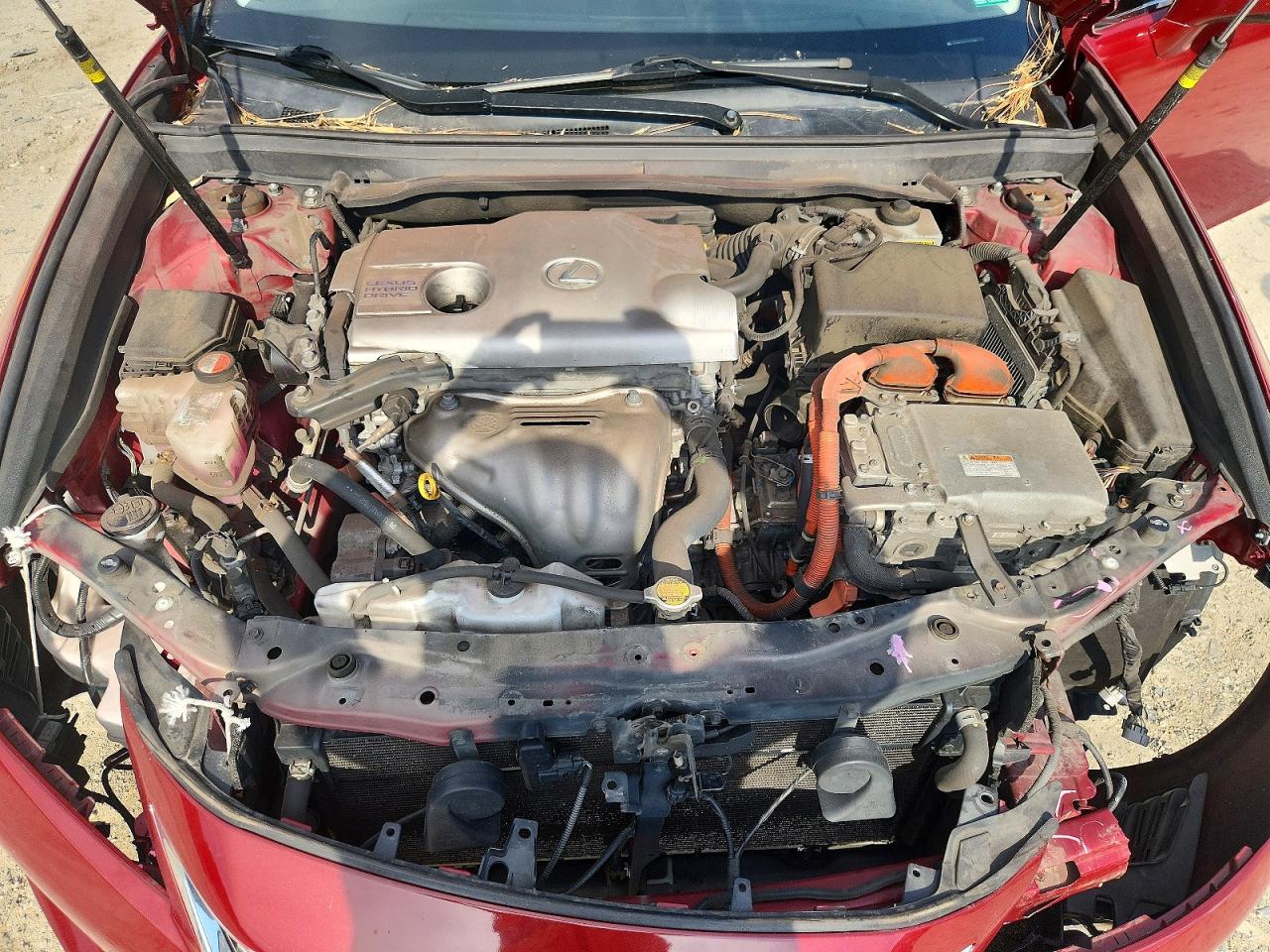 2014 Lexus Es 300h Red vin: JTHBW1GG7E2070895