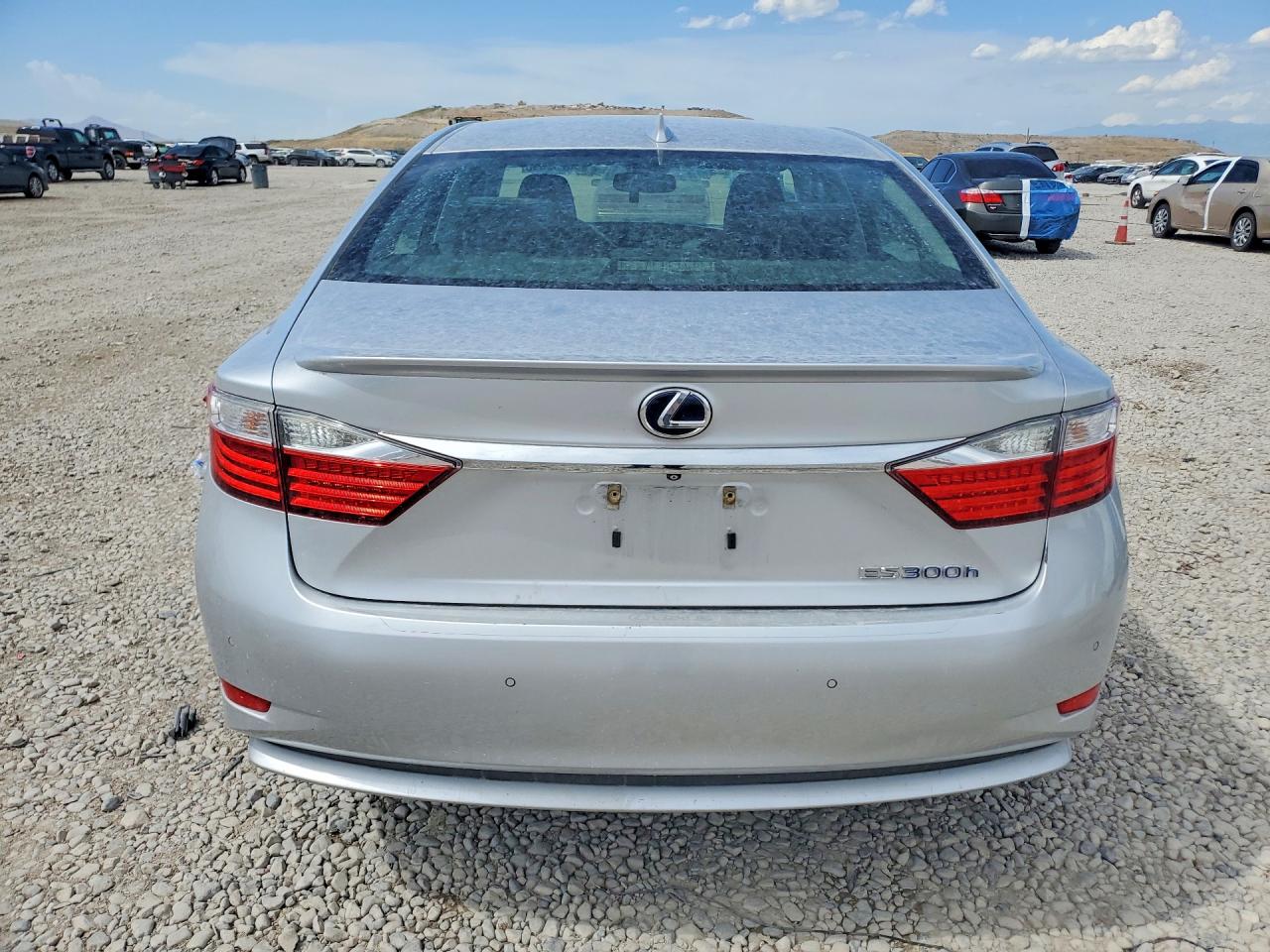 2015 Lexus Es 300h Silver vin: JTHBW1GG7F2079694